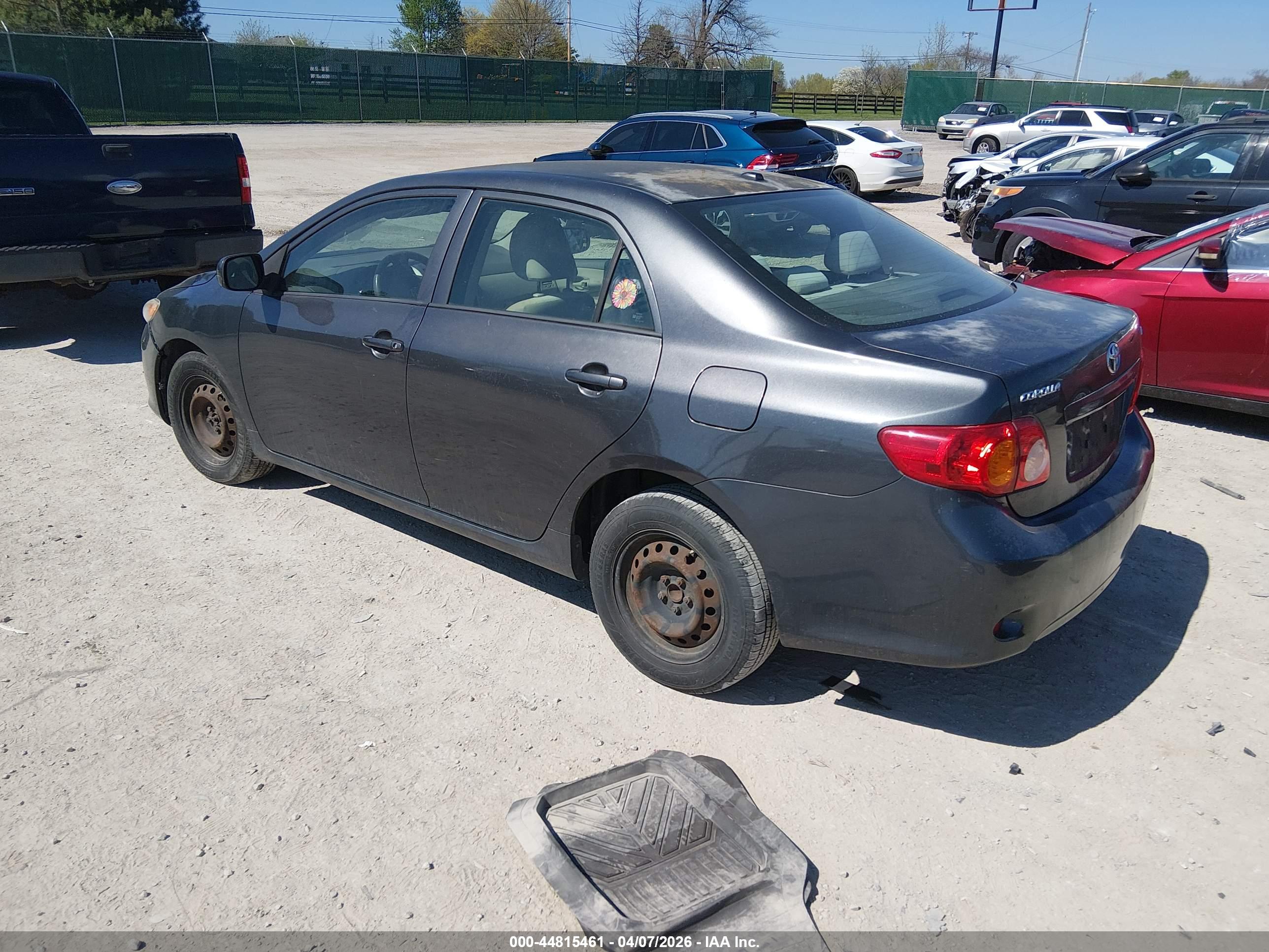 TOYOTA COROLLA image 3