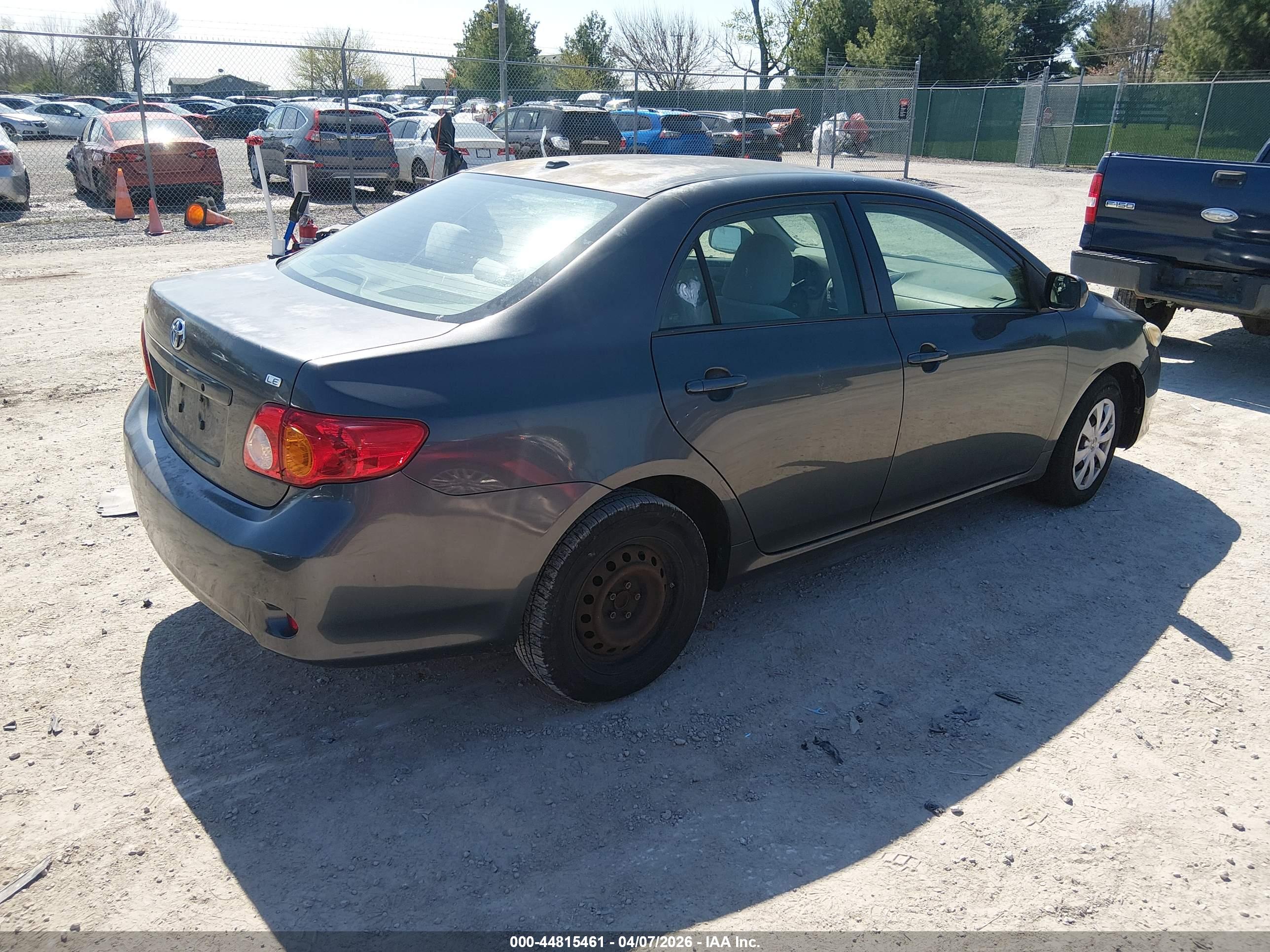 TOYOTA COROLLA image 4
