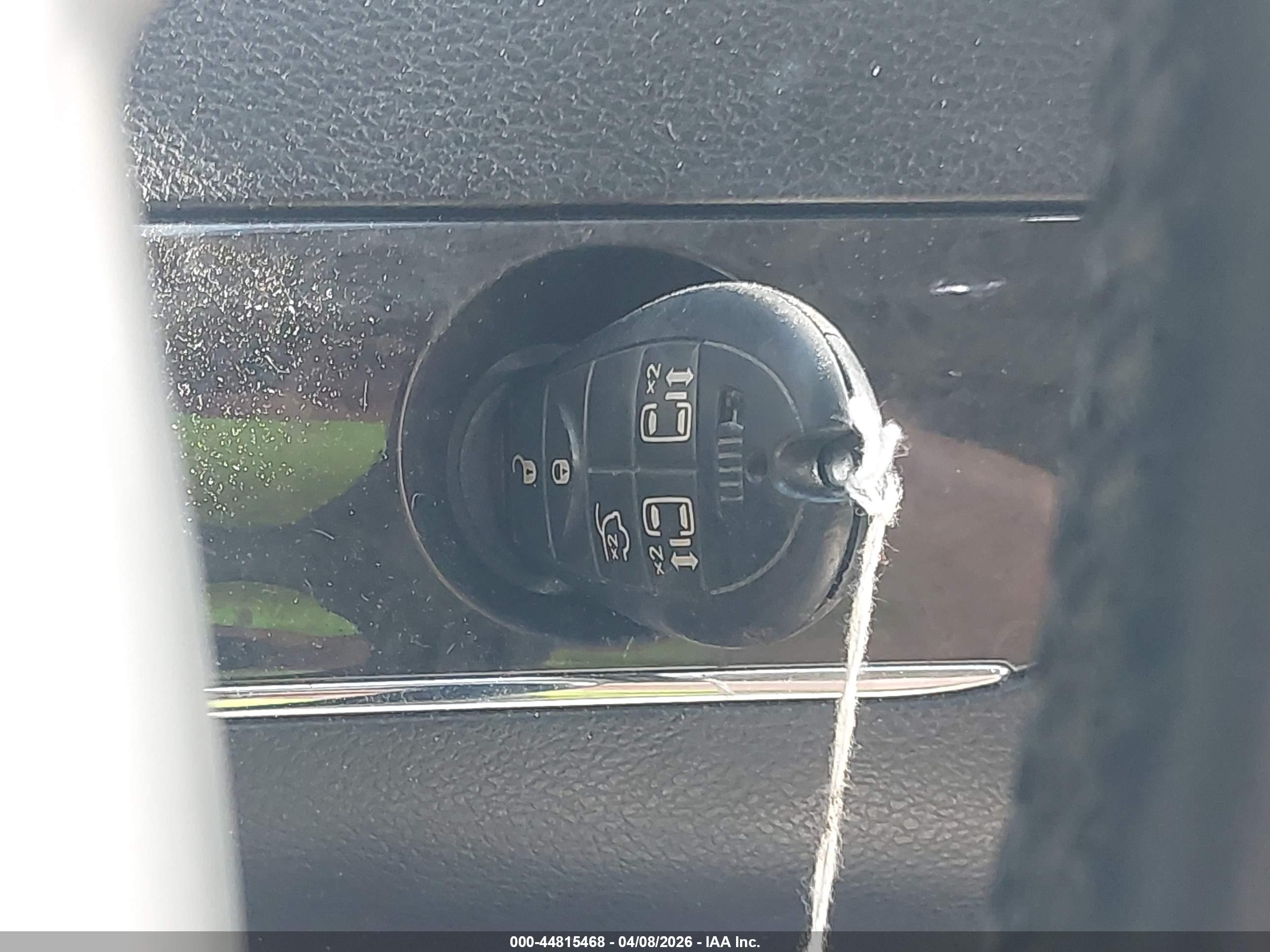 CHRYSLER TOWN image 11