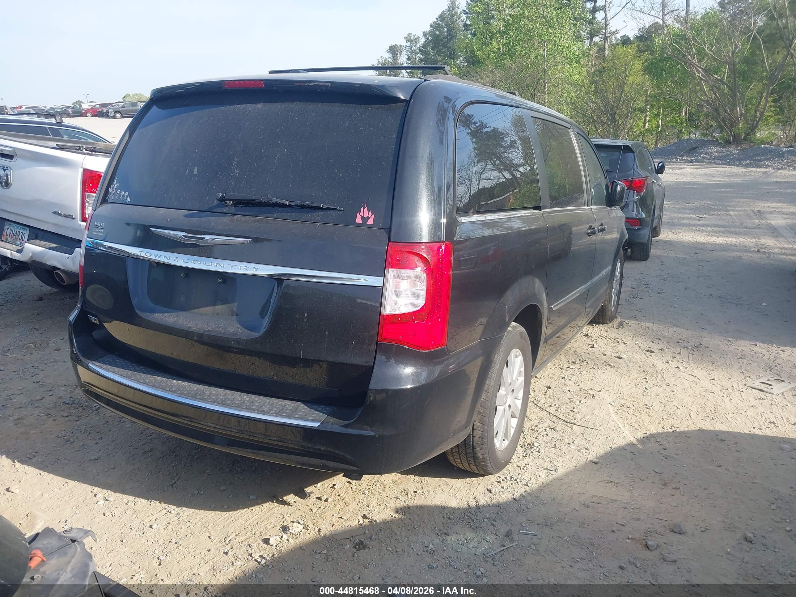 CHRYSLER TOWN image 4