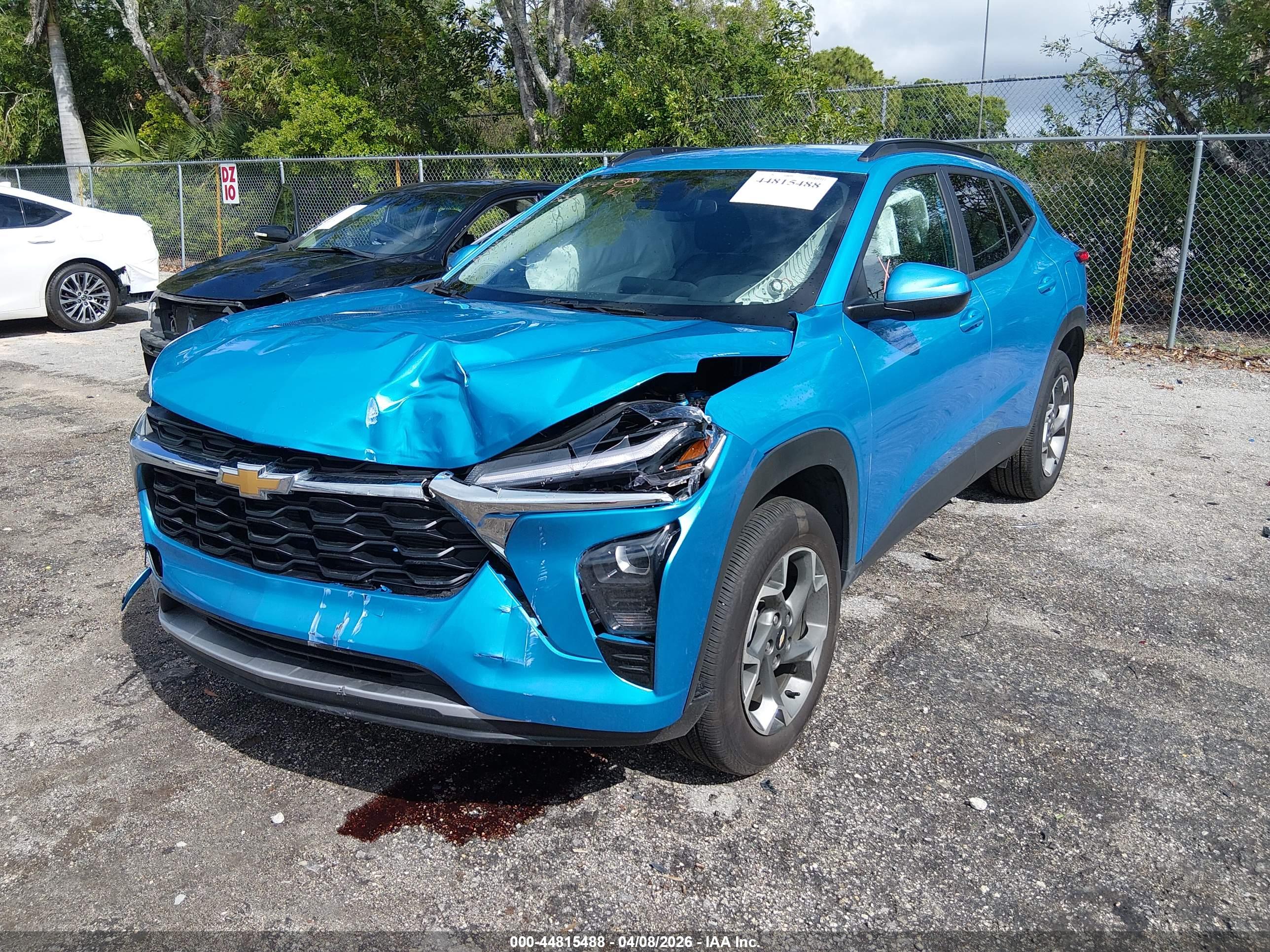 CHEVROLET TRAX image 2