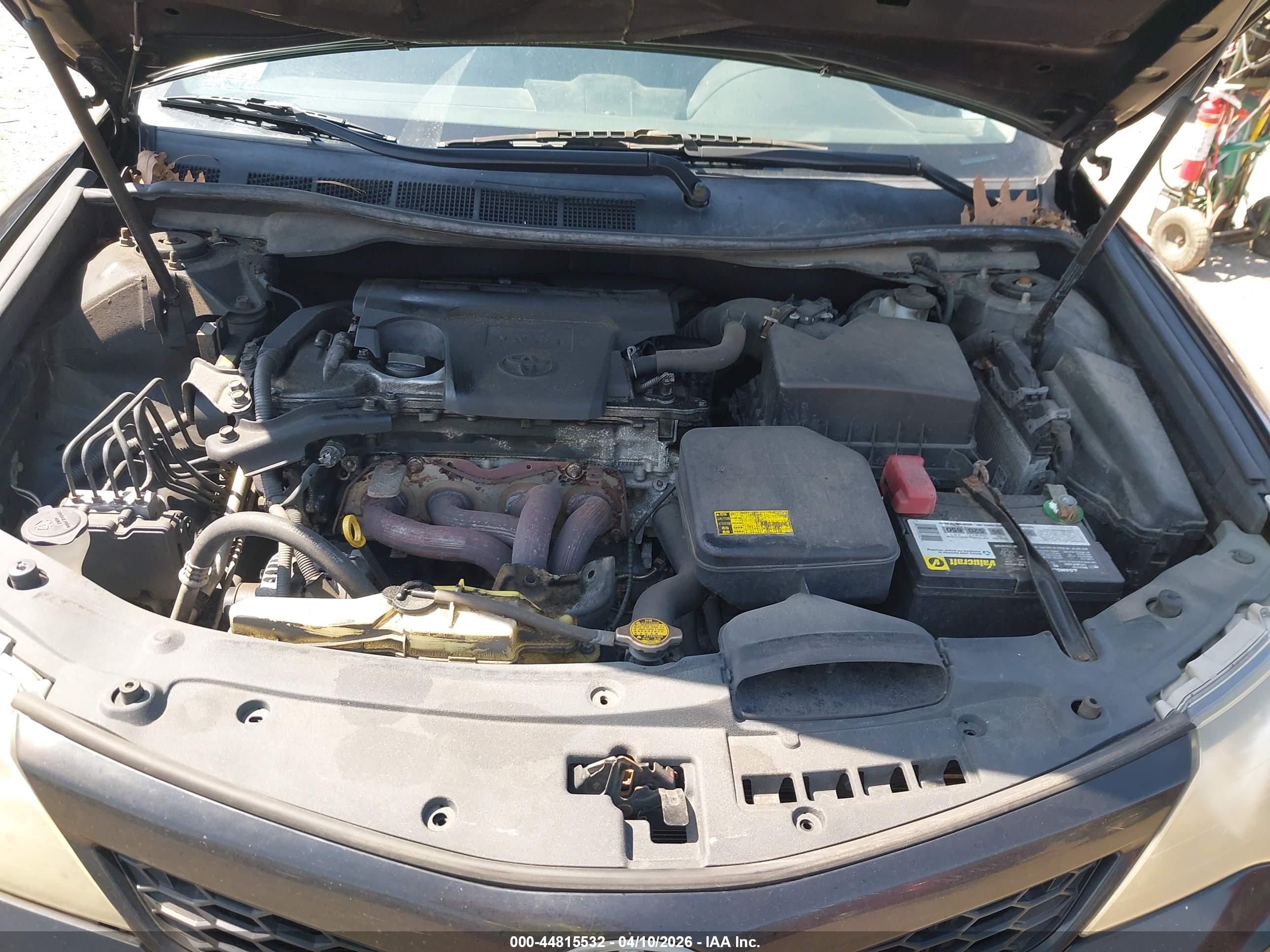 TOYOTA CAMRY image 10