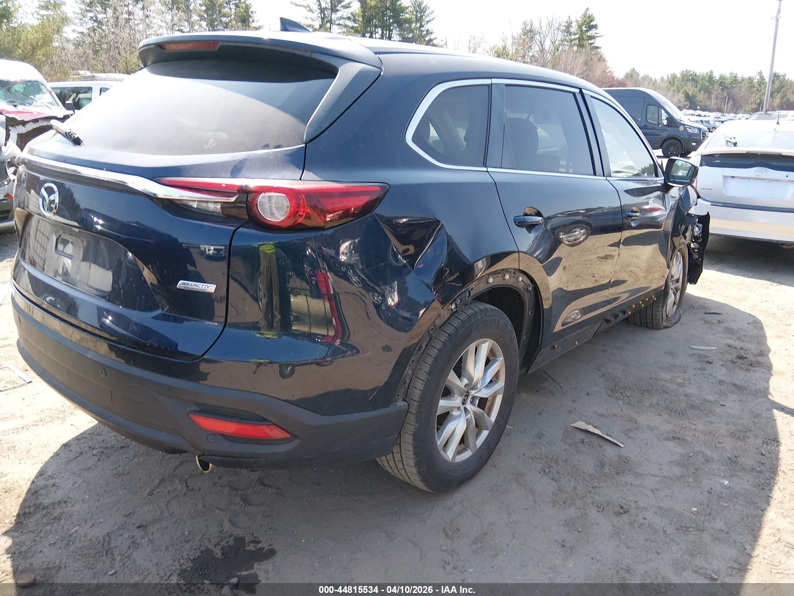 MAZDA CX-9 image 4