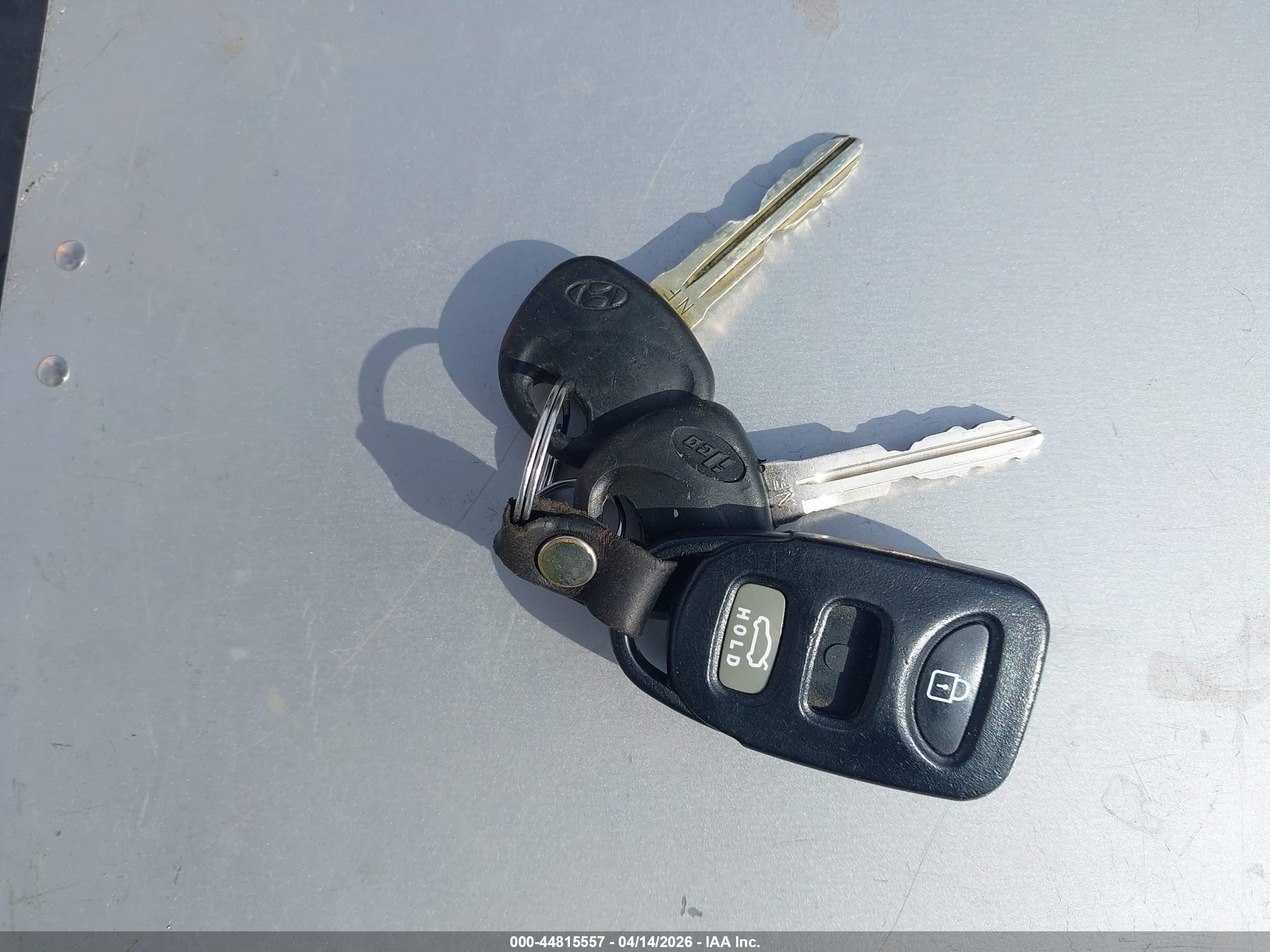 HYUNDAI SONATA image 11