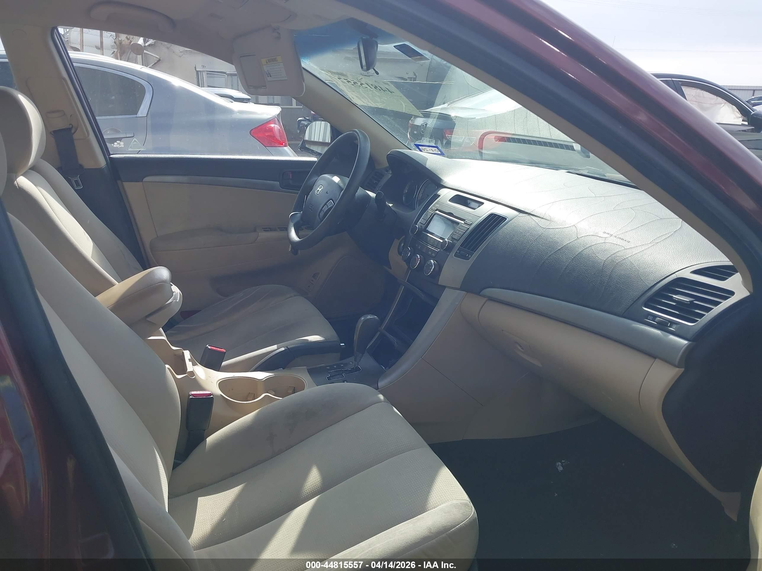 HYUNDAI SONATA image 5