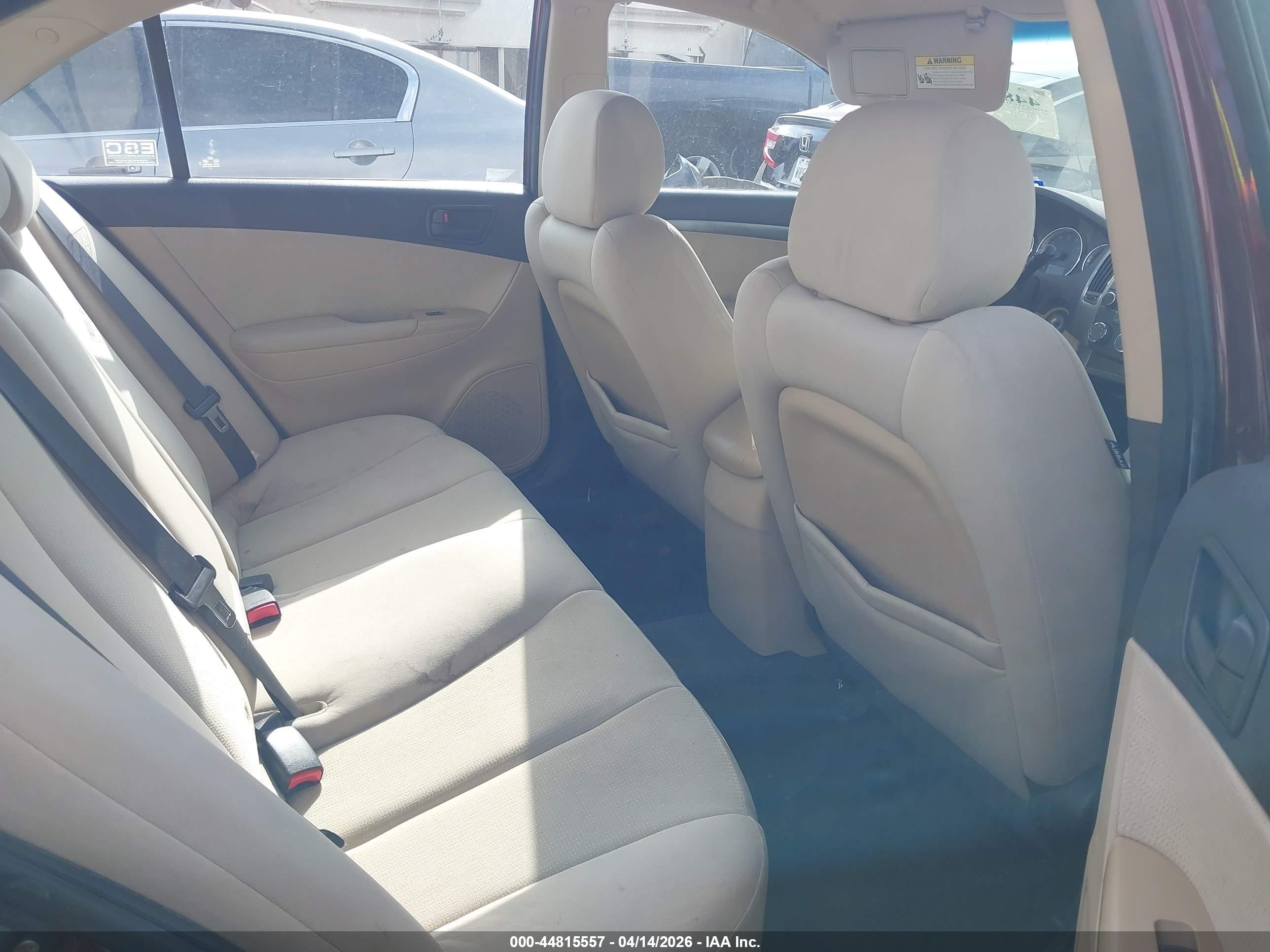HYUNDAI SONATA image 8