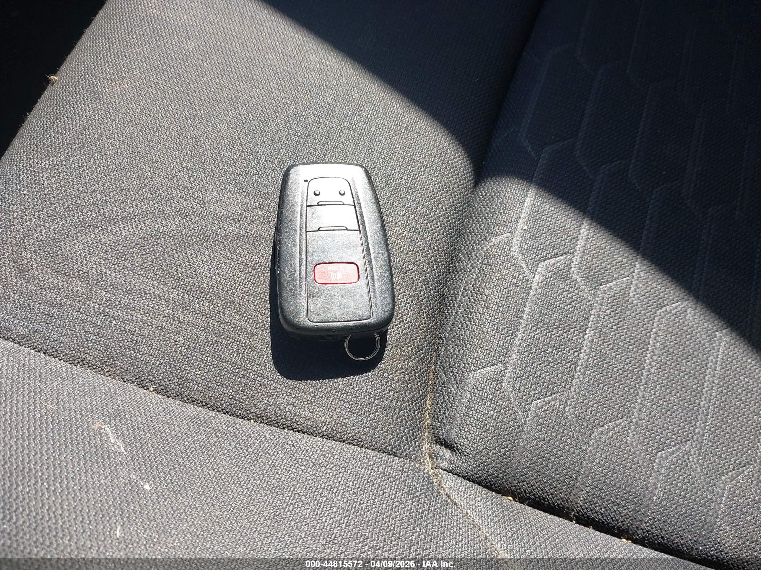 TOYOTA COROLLA image 11