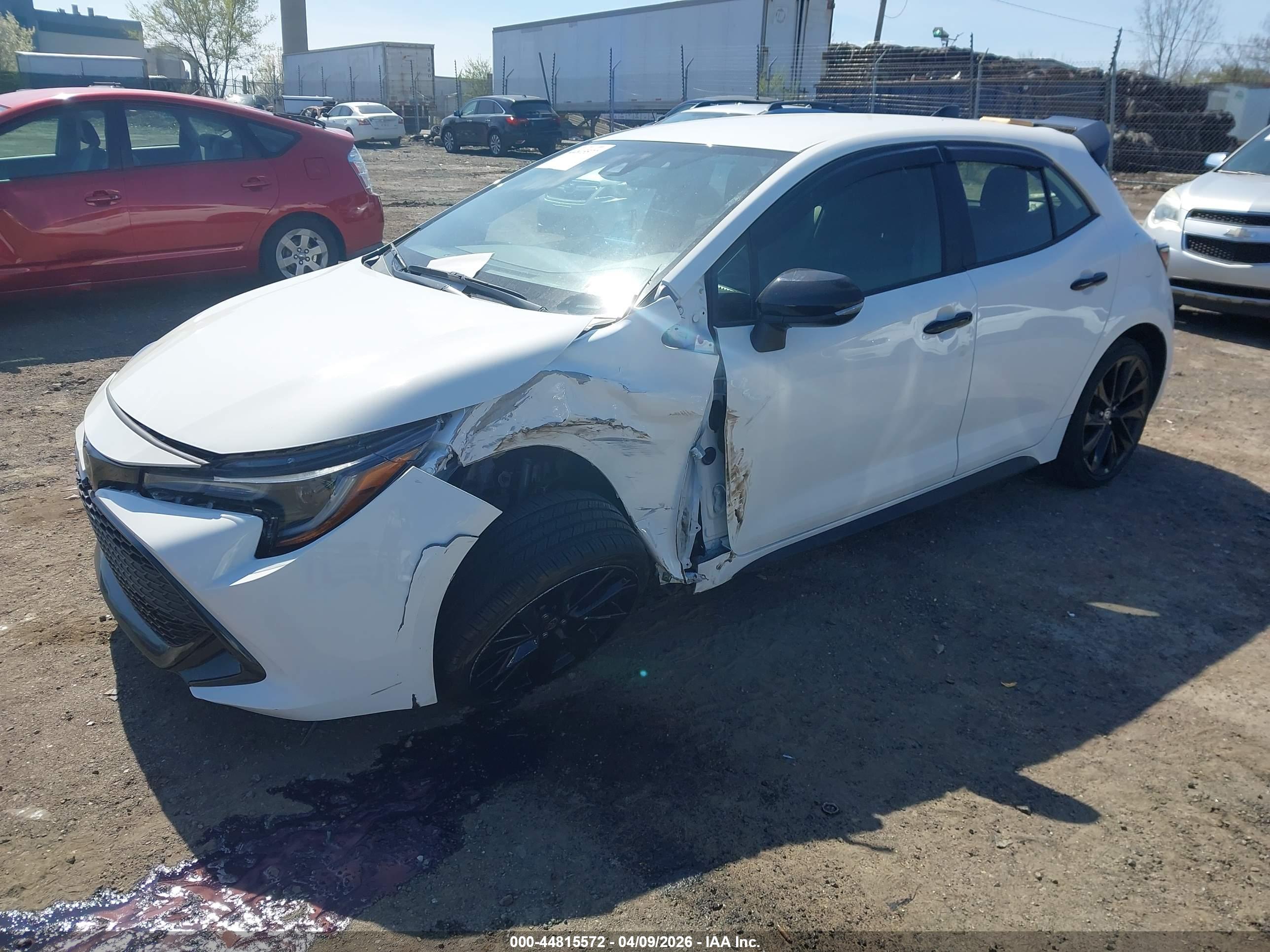 TOYOTA COROLLA image 2
