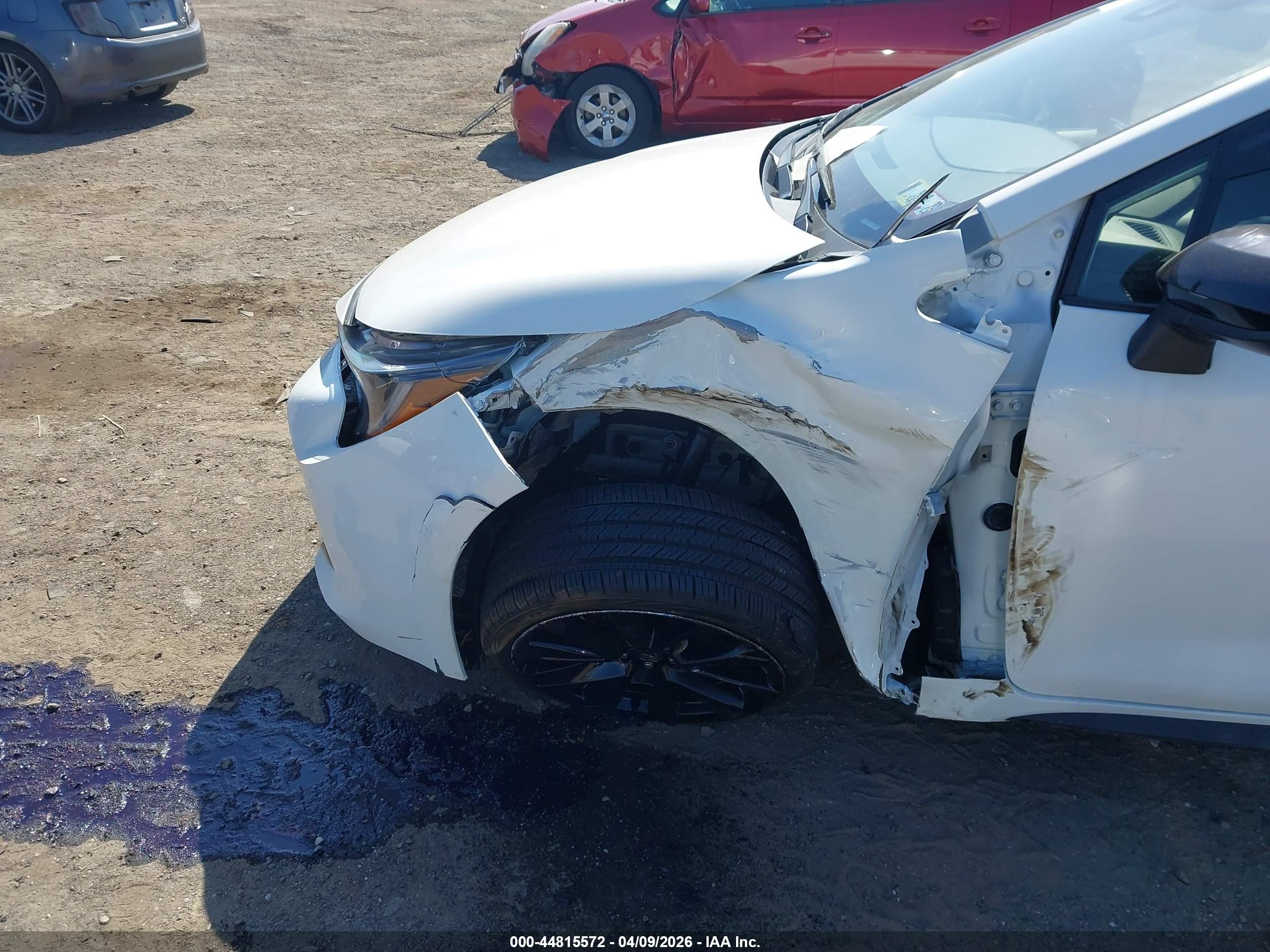 TOYOTA COROLLA image 6