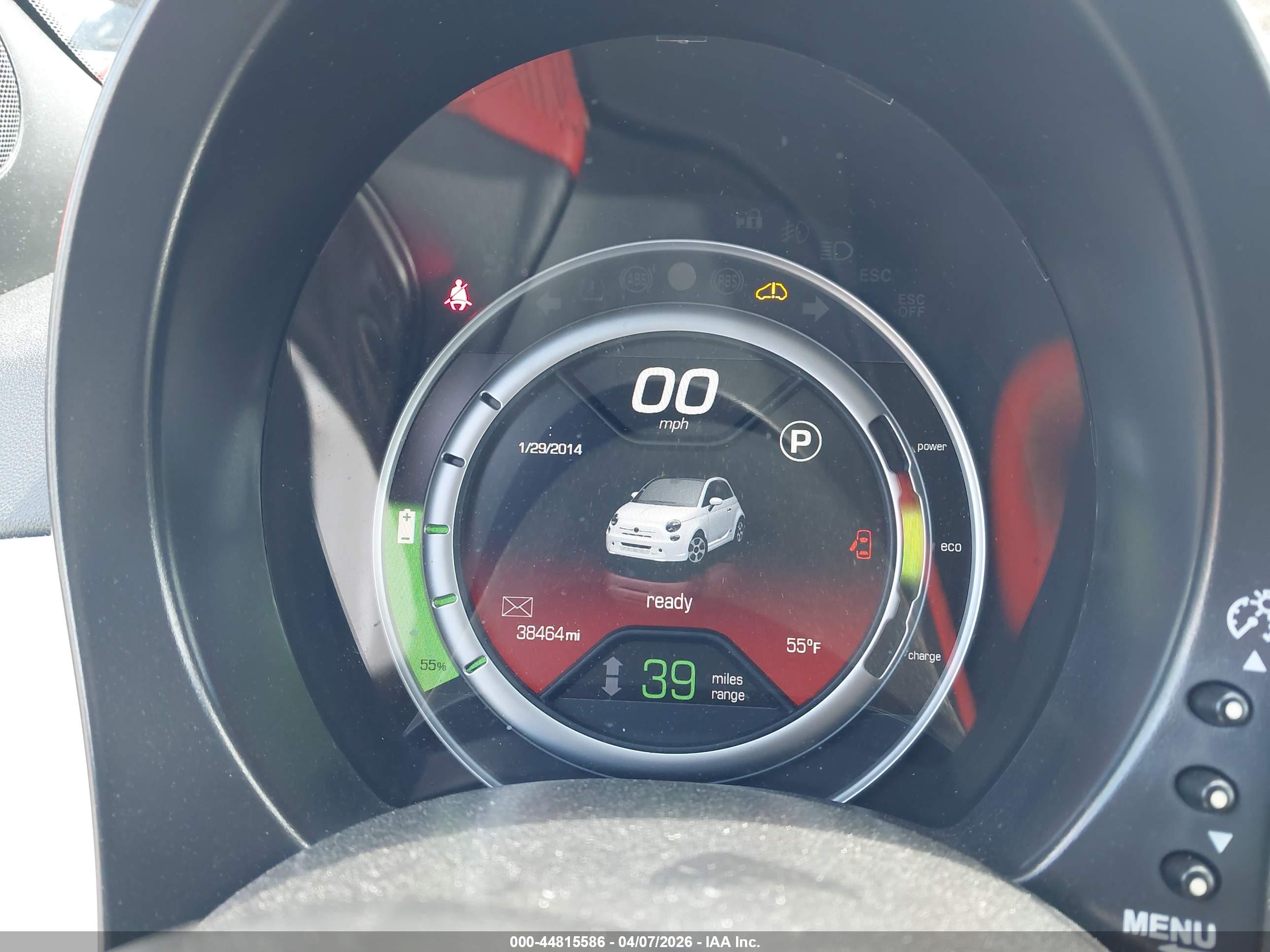 FIAT 500E image 7