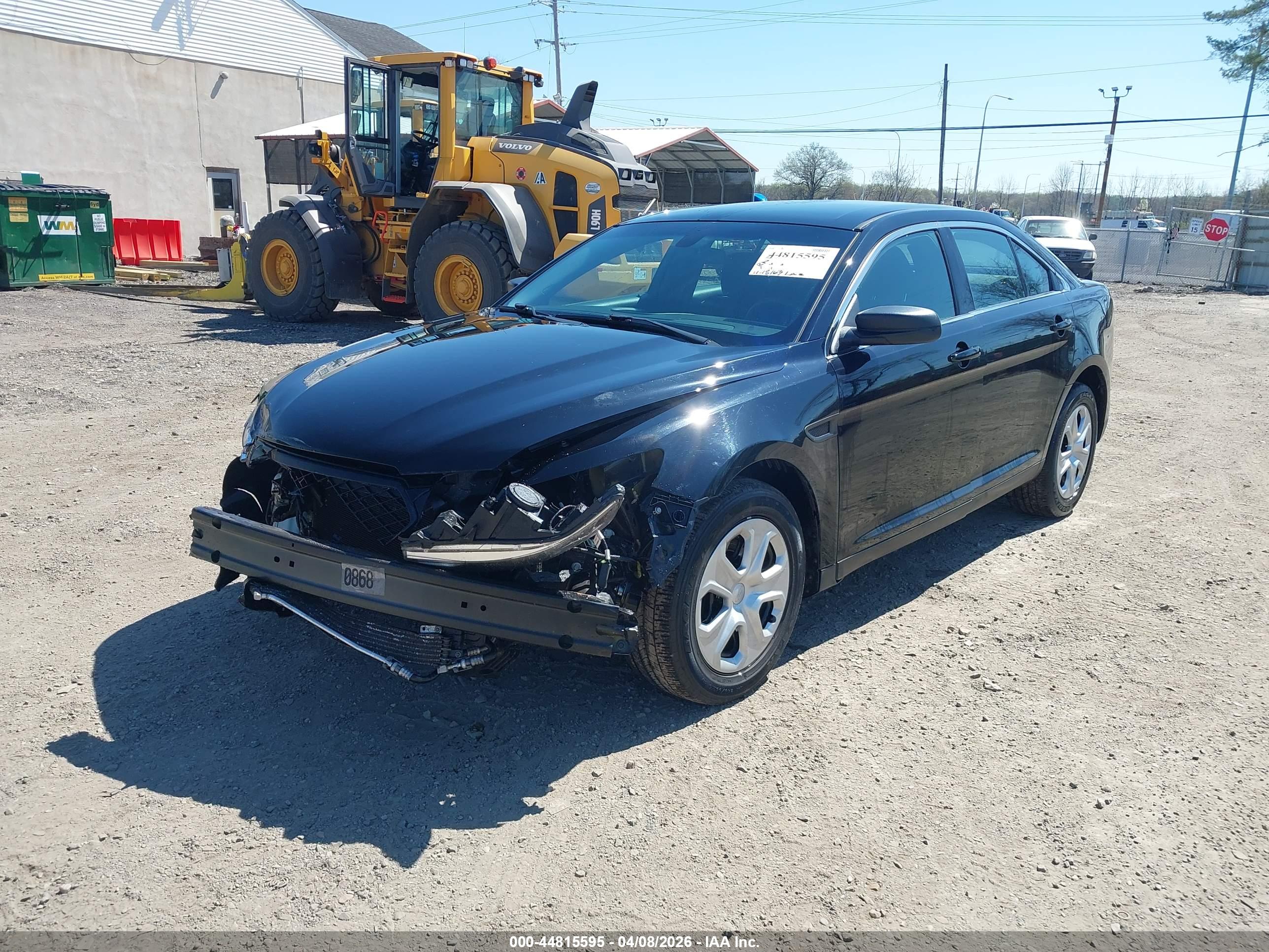 FORD TAURUS image 2
