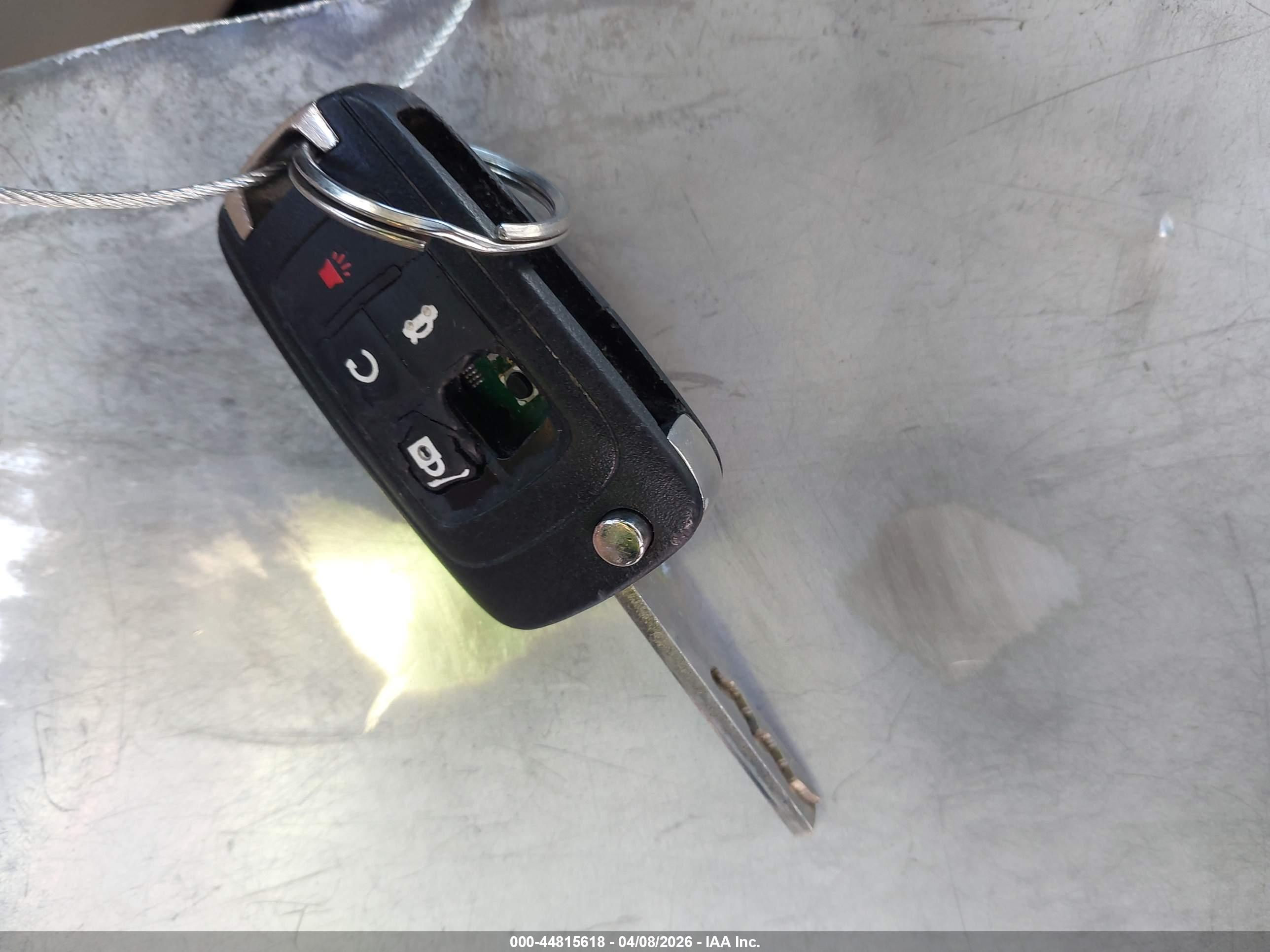 CHEVROLET EQUINOX image 11