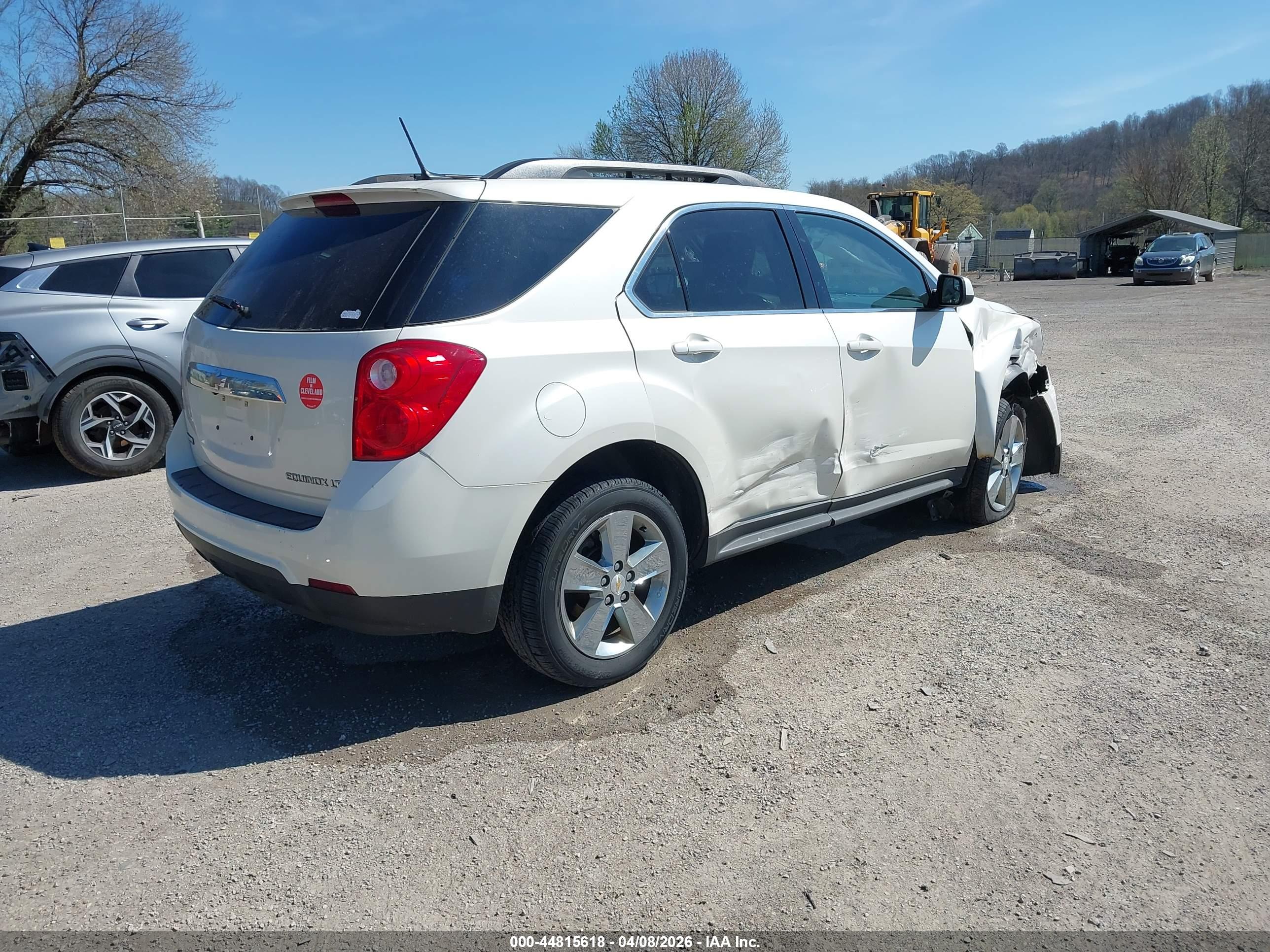 CHEVROLET EQUINOX image 4