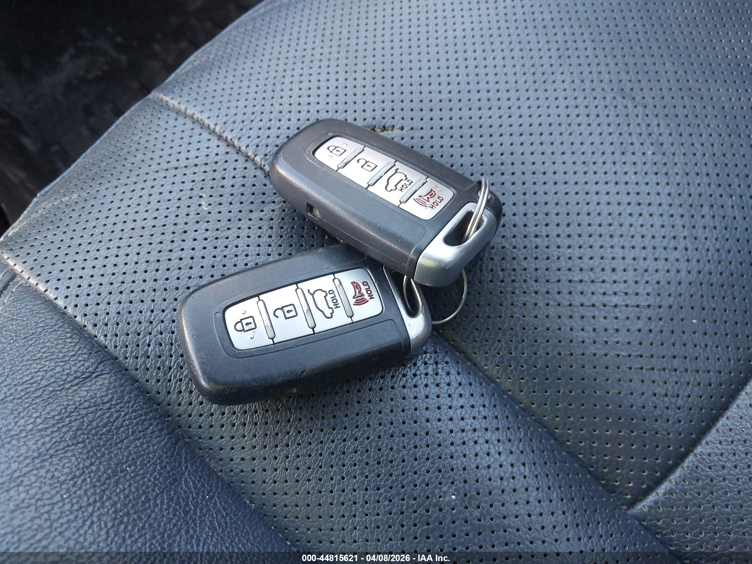 HYUNDAI ELANTRA image 11