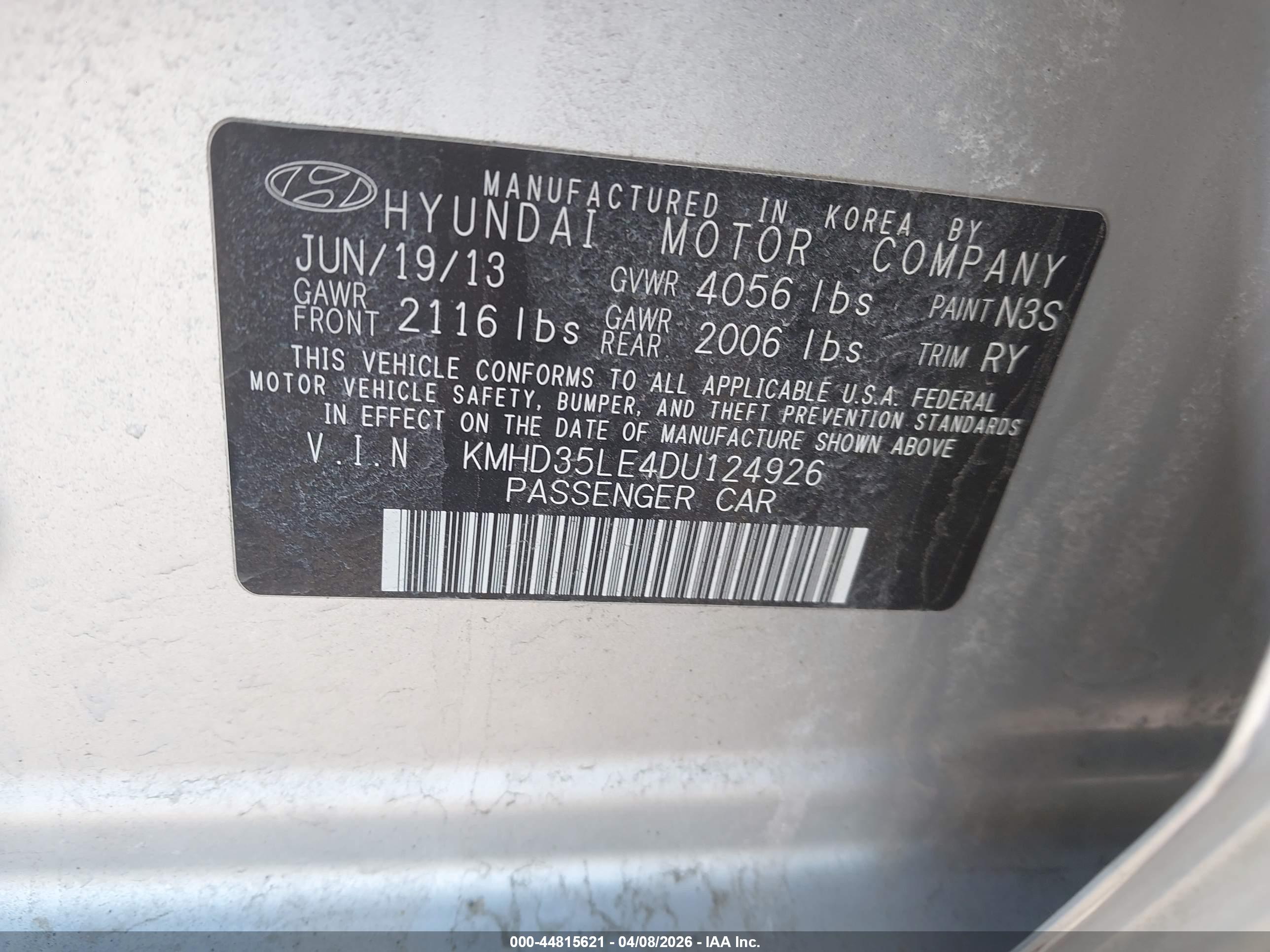 HYUNDAI ELANTRA image 9