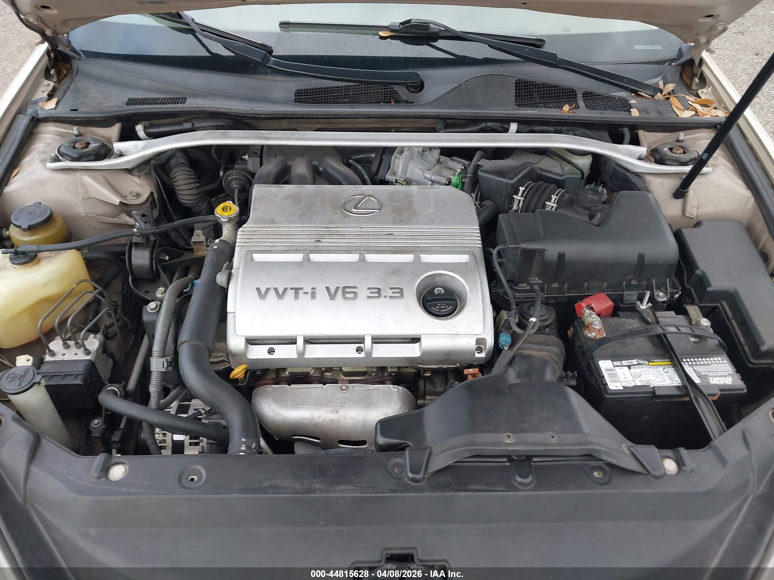 LEXUS ES image 10