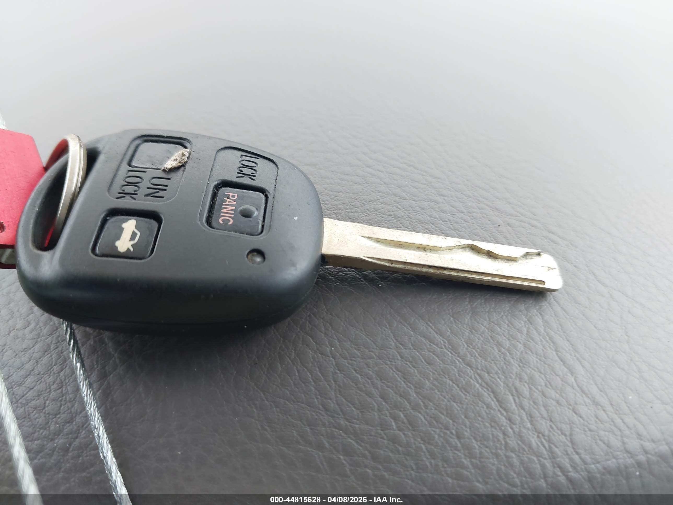 LEXUS ES image 11