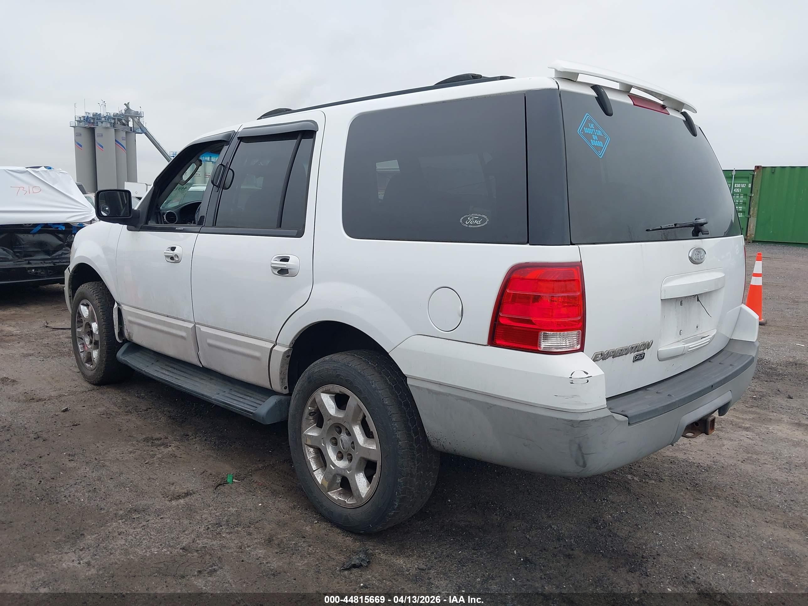FORD EXPEDITION image 3