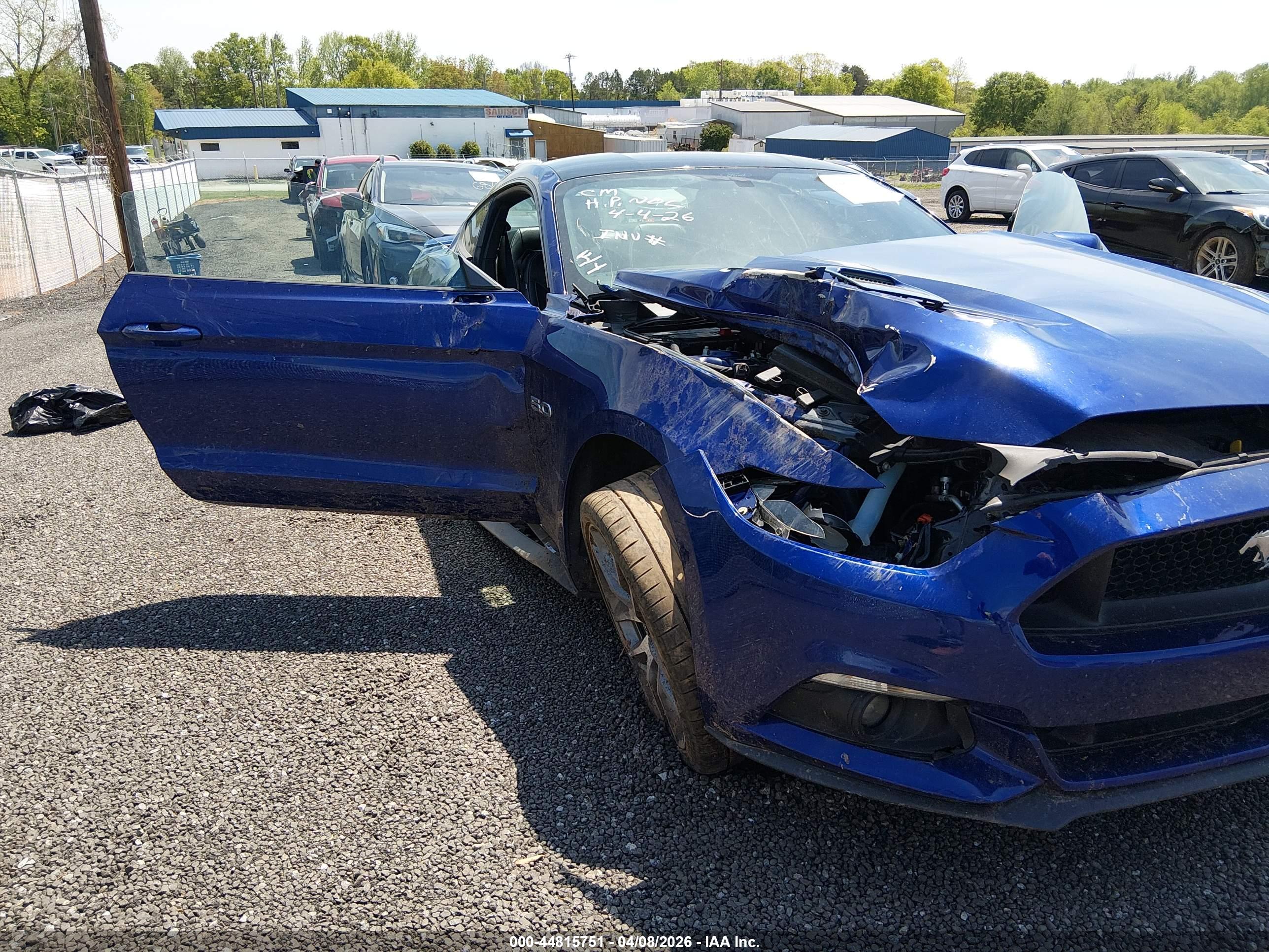 FORD MUSTANG image 6