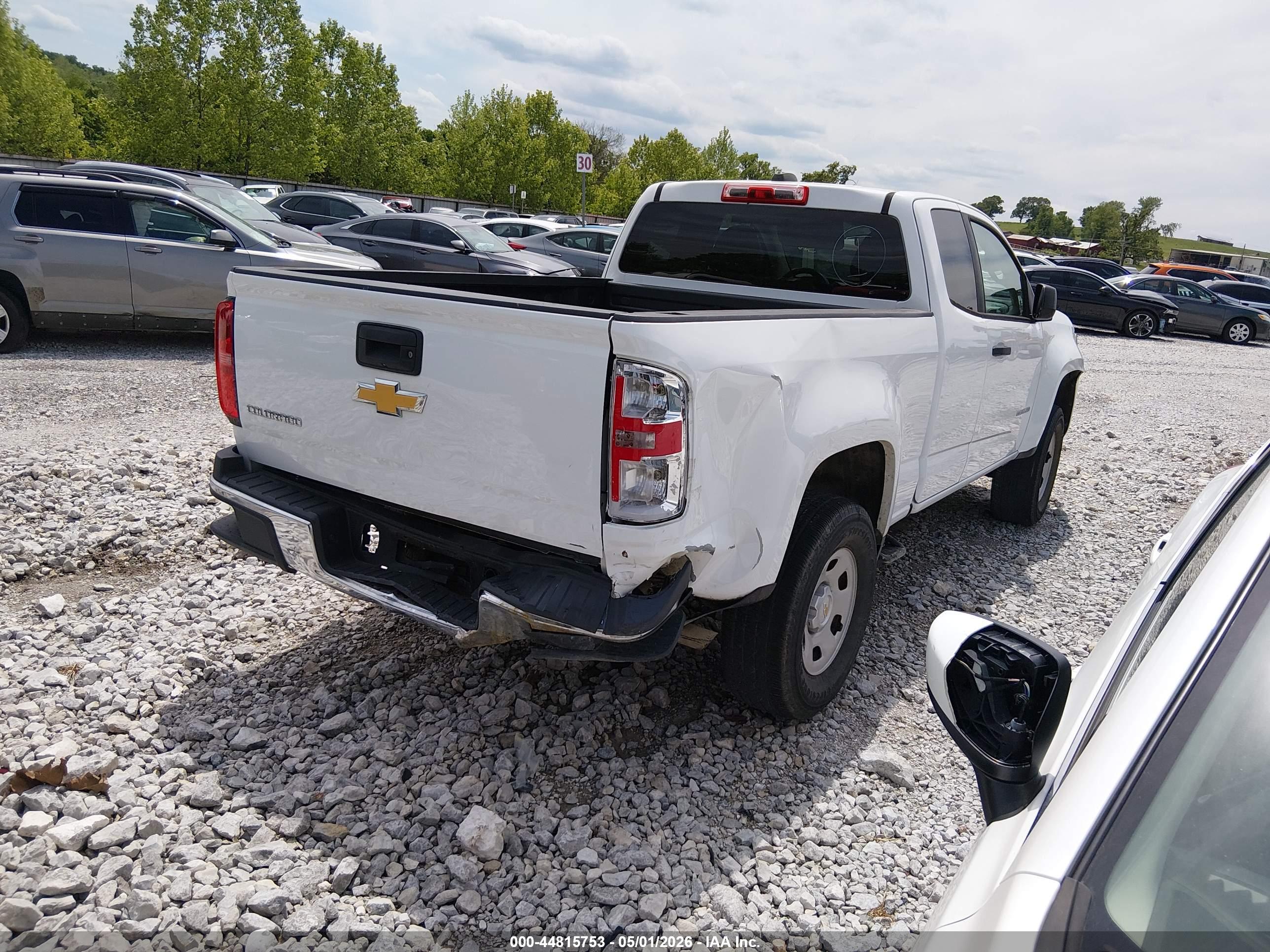 CHEVROLET COLORADO image 4