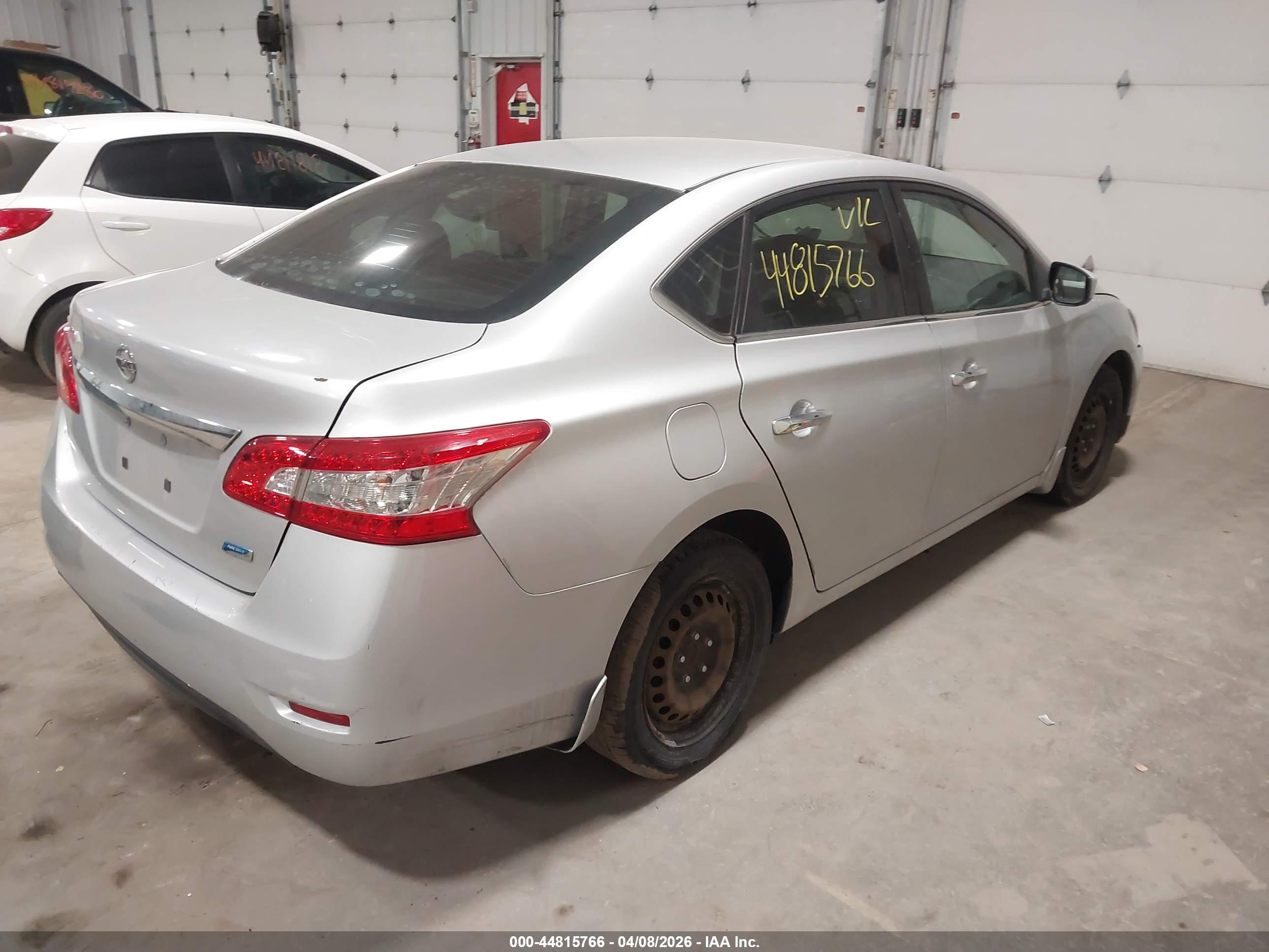 NISSAN SENTRA image 4