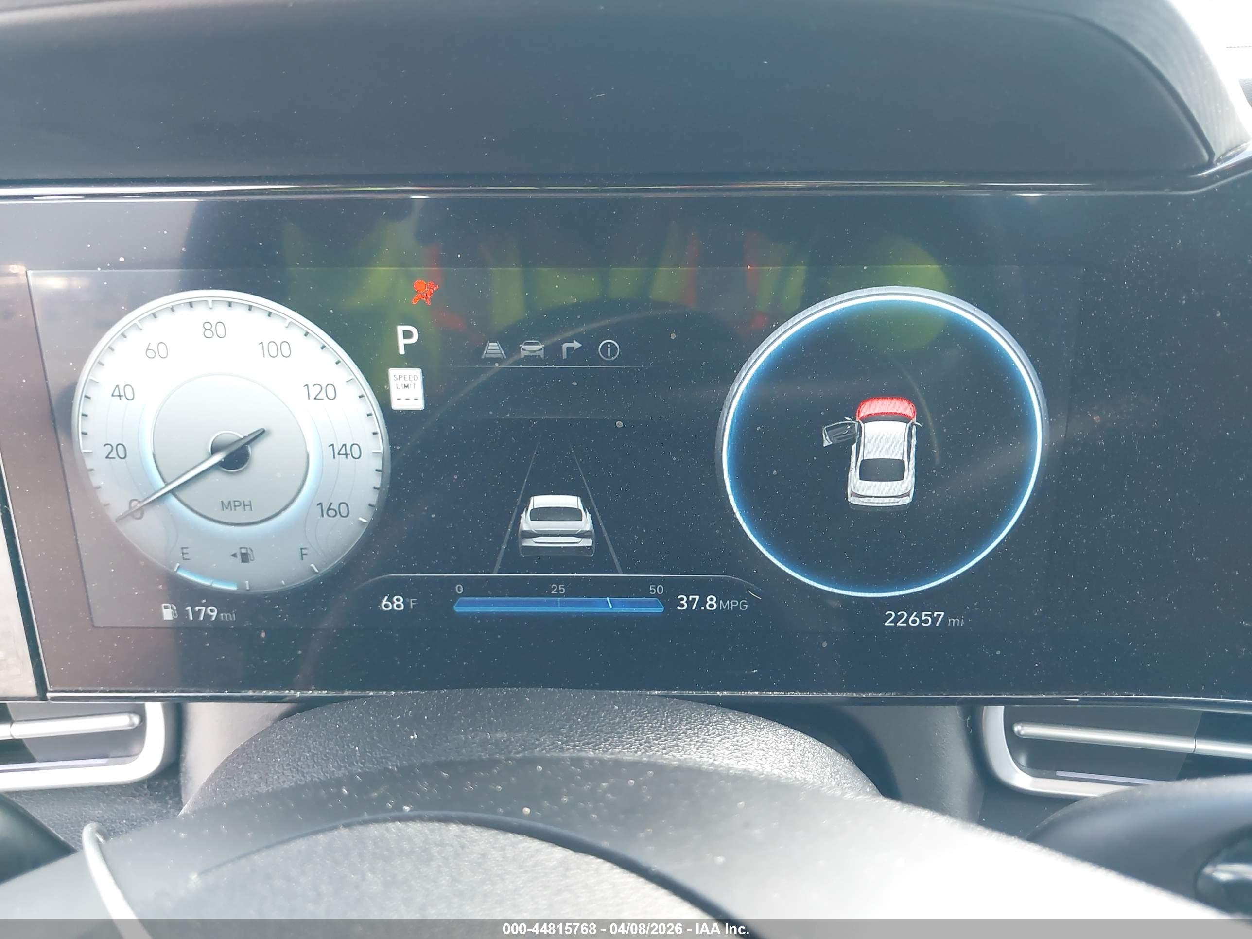HYUNDAI ELANTRA image 7