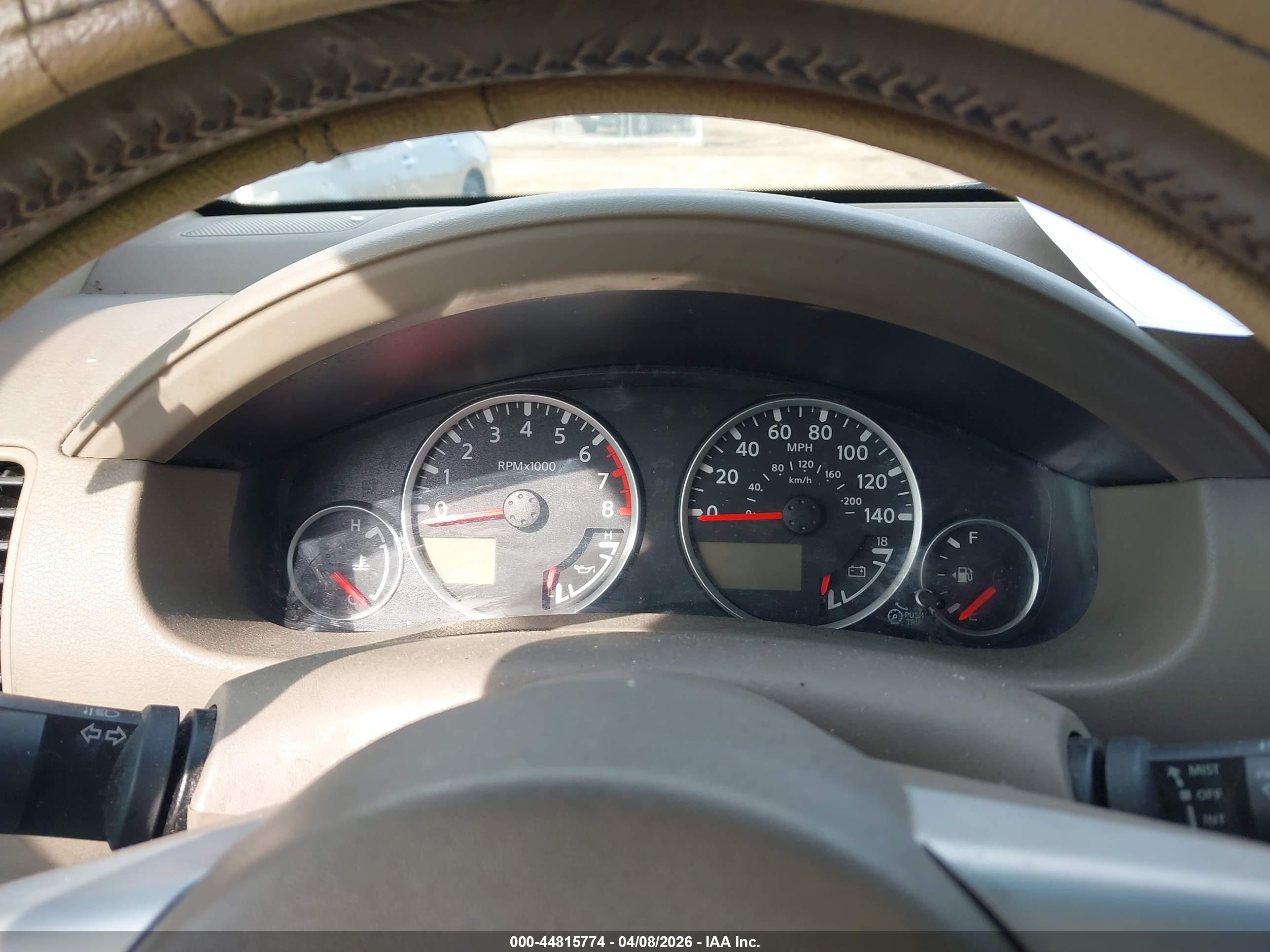 NISSAN PATHFINDER image 7