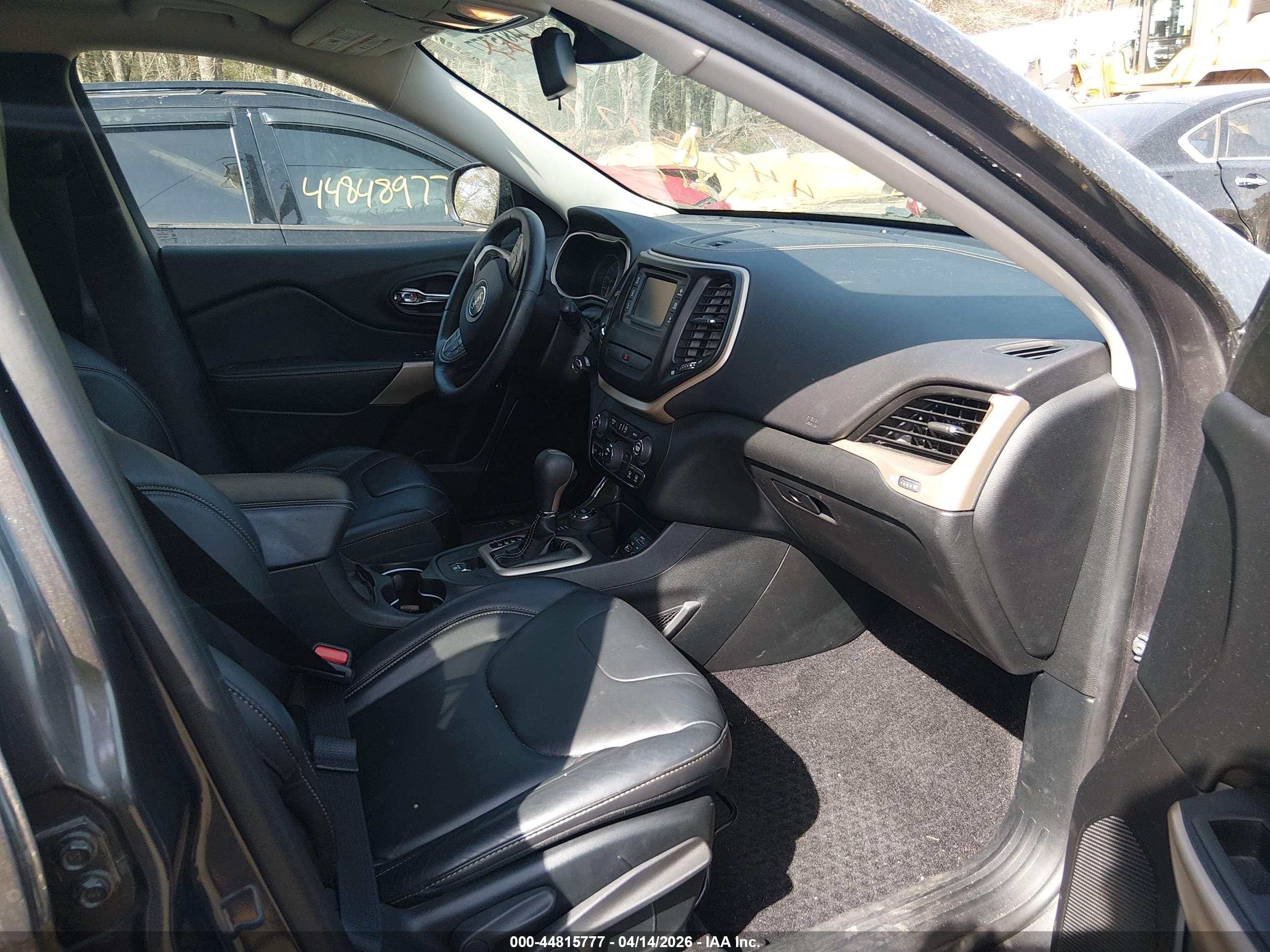 JEEP CHEROKEE image 5