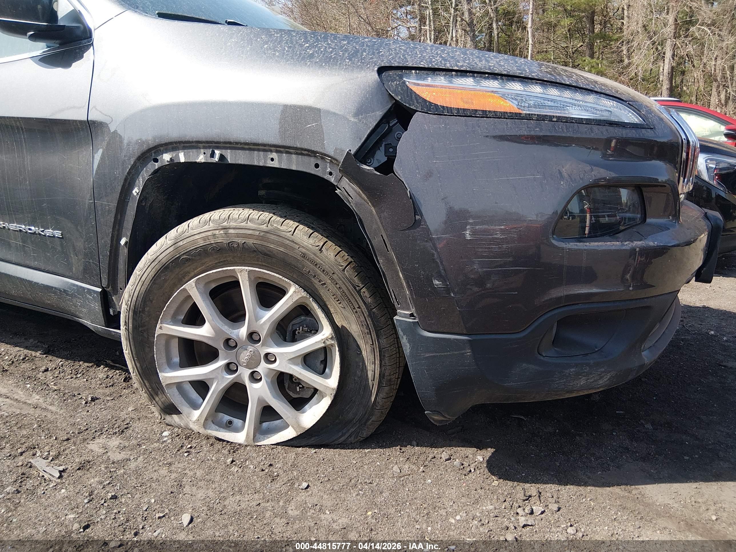 JEEP CHEROKEE image 6