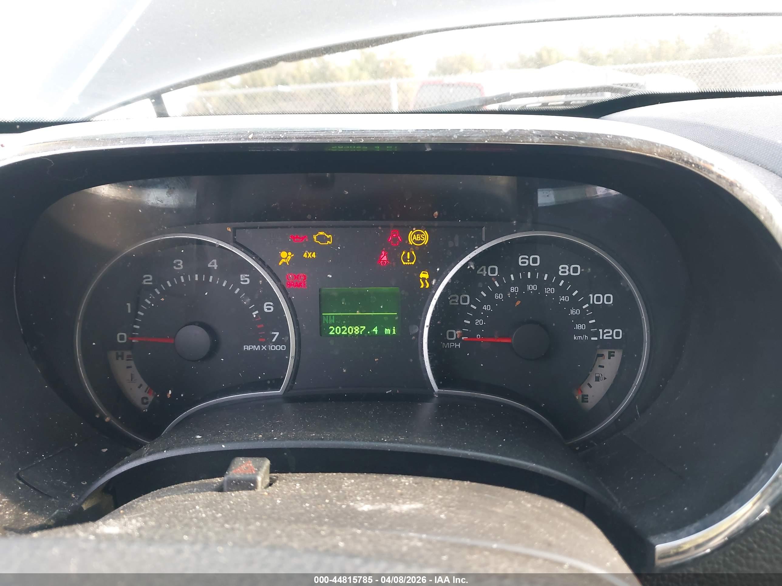 FORD EXPLORER image 7