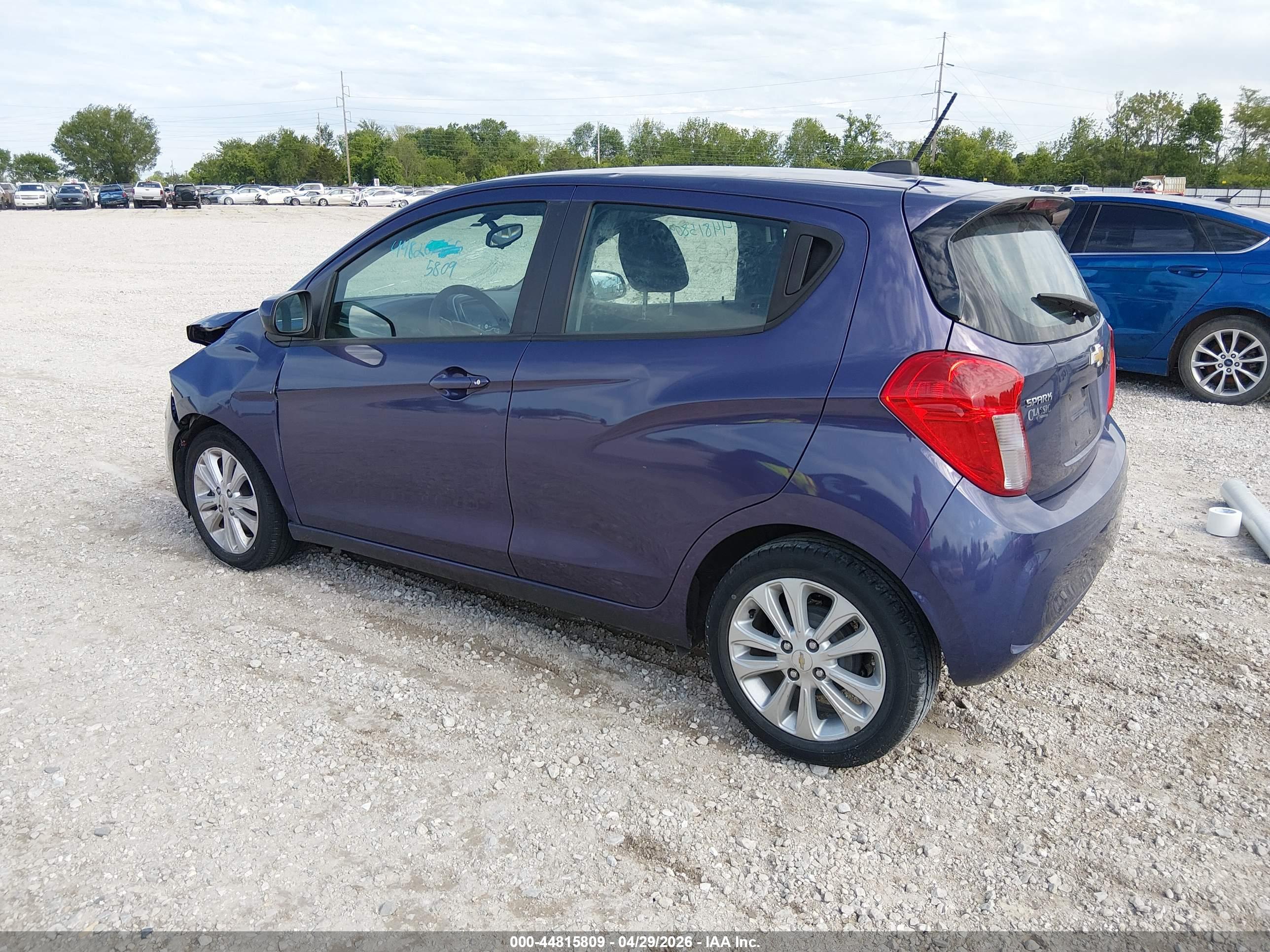 CHEVROLET SPARK image 3