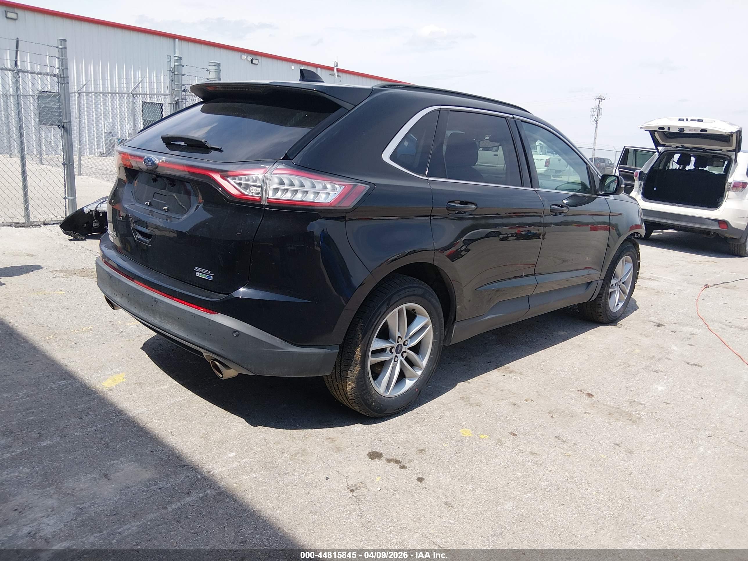 FORD EDGE image 4