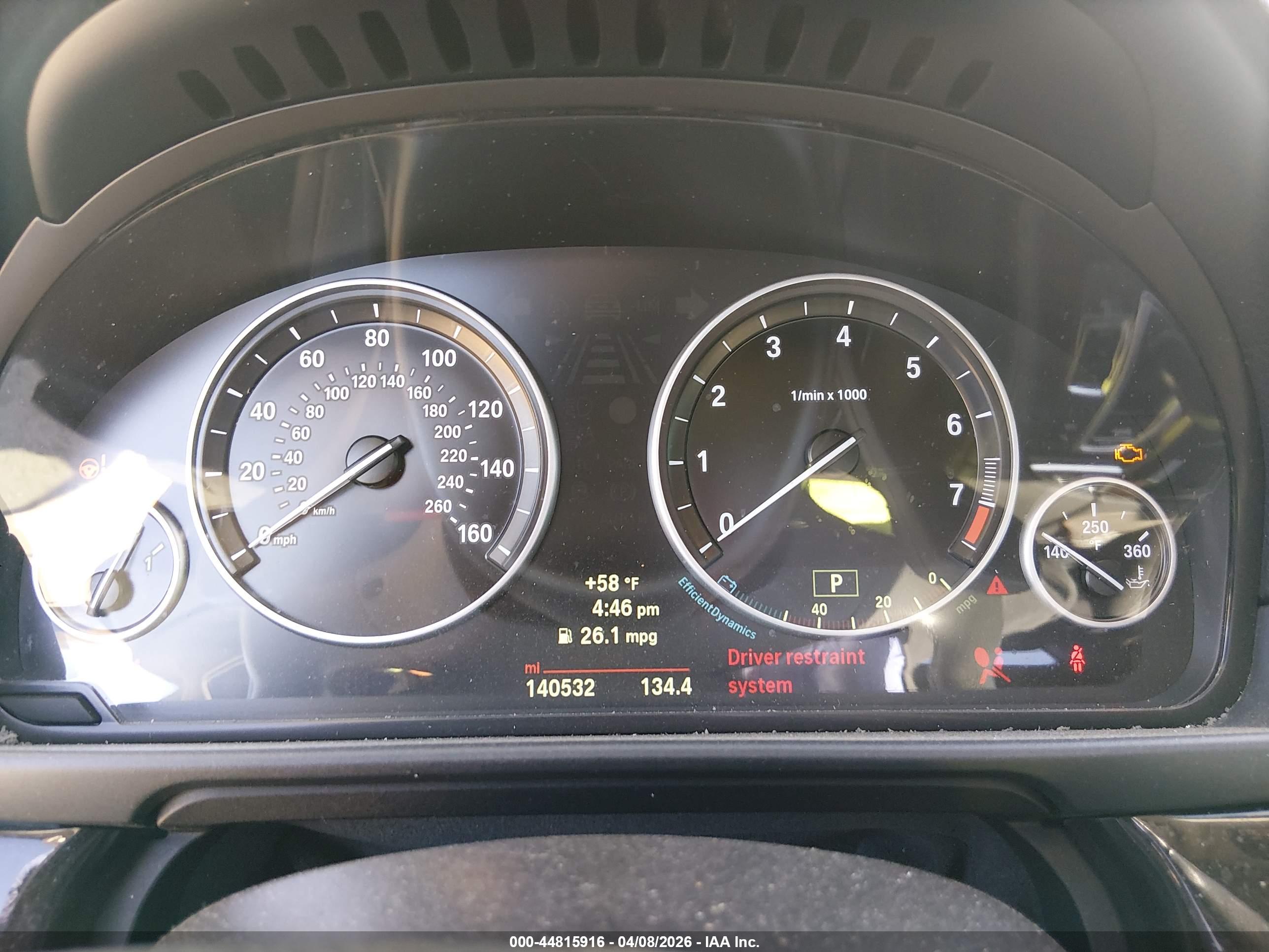 BMW 528I image 7