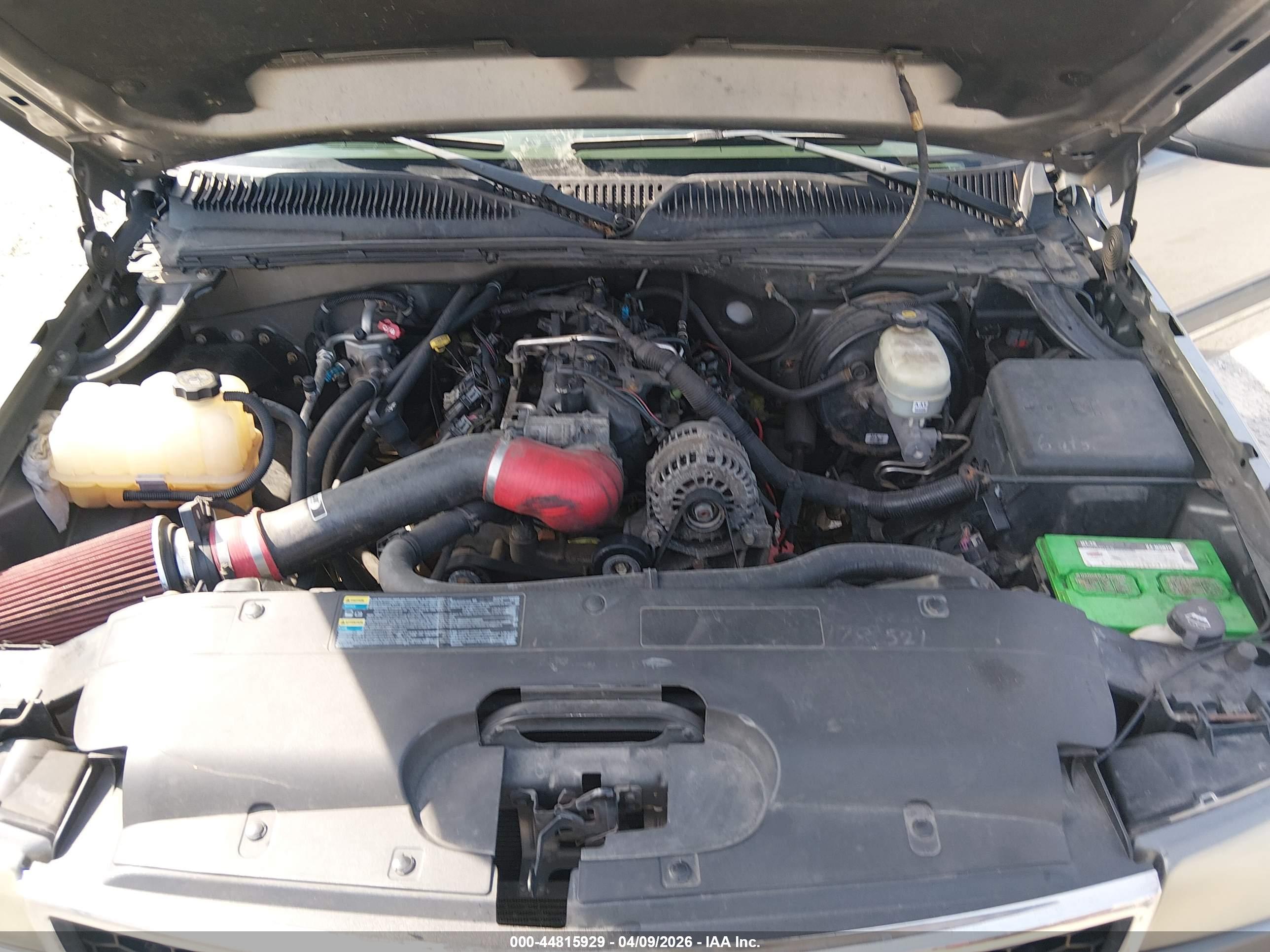 CHEVROLET SILVERADO image 10