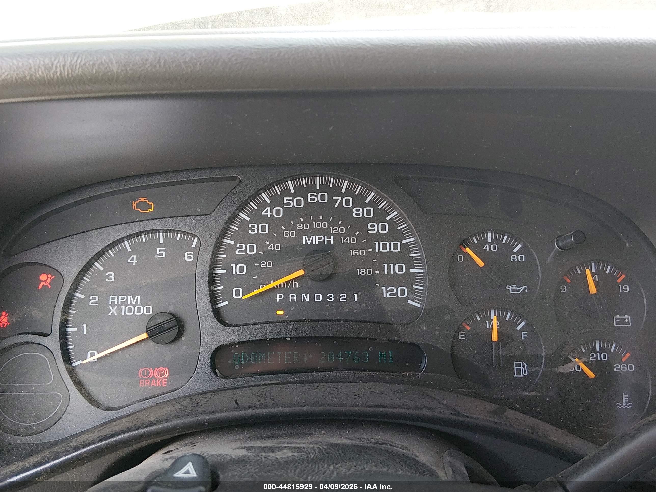 CHEVROLET SILVERADO image 7