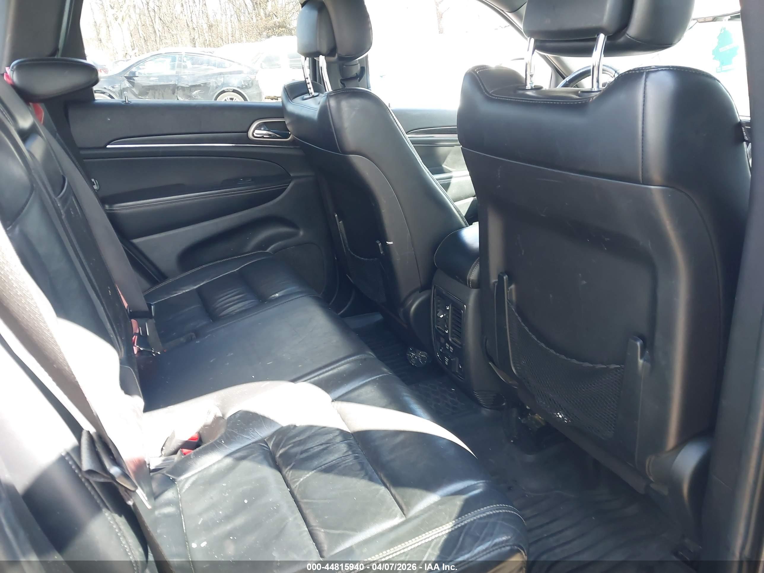 JEEP GRAND image 8
