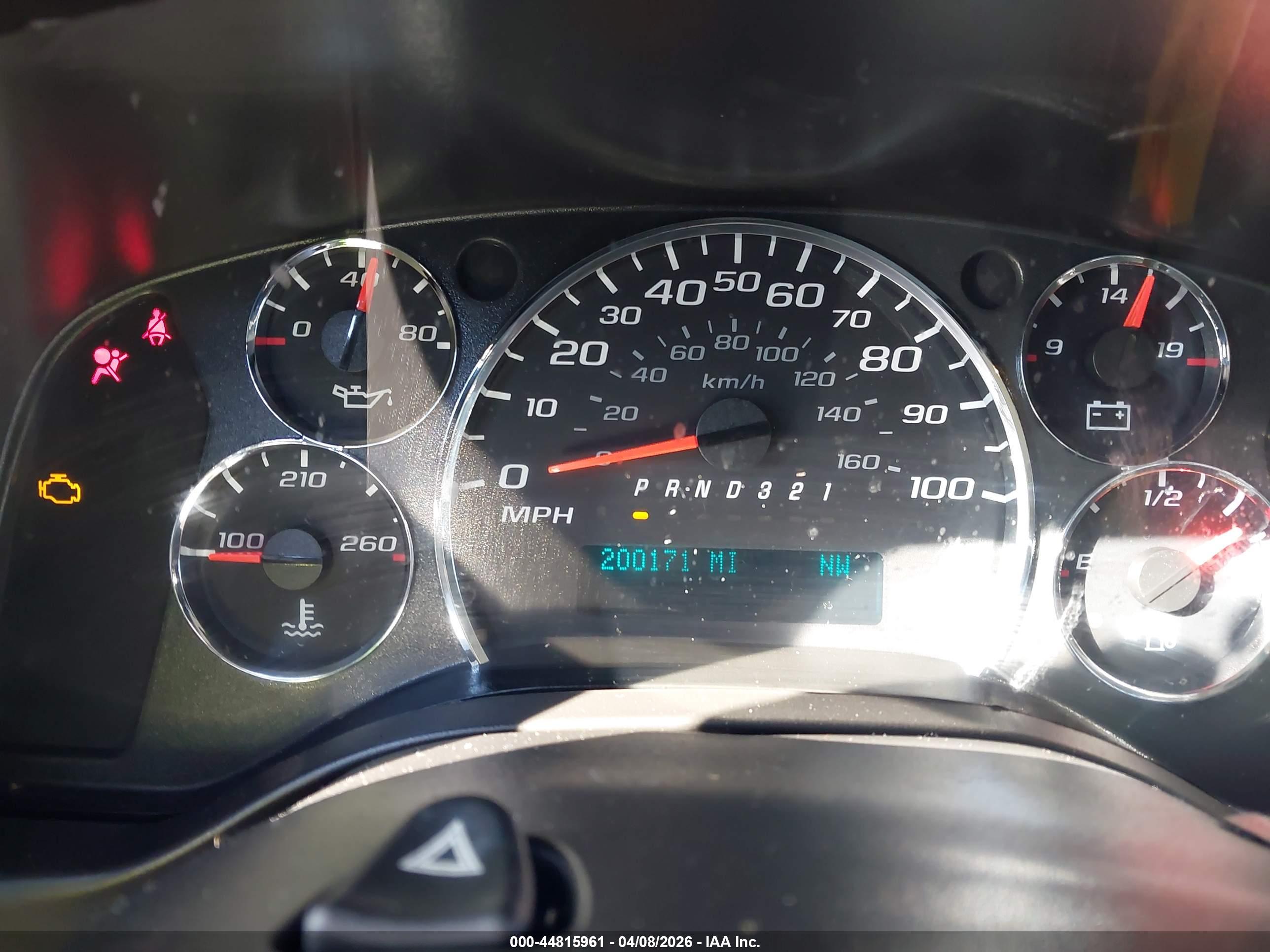 GMC SAVANA image 7