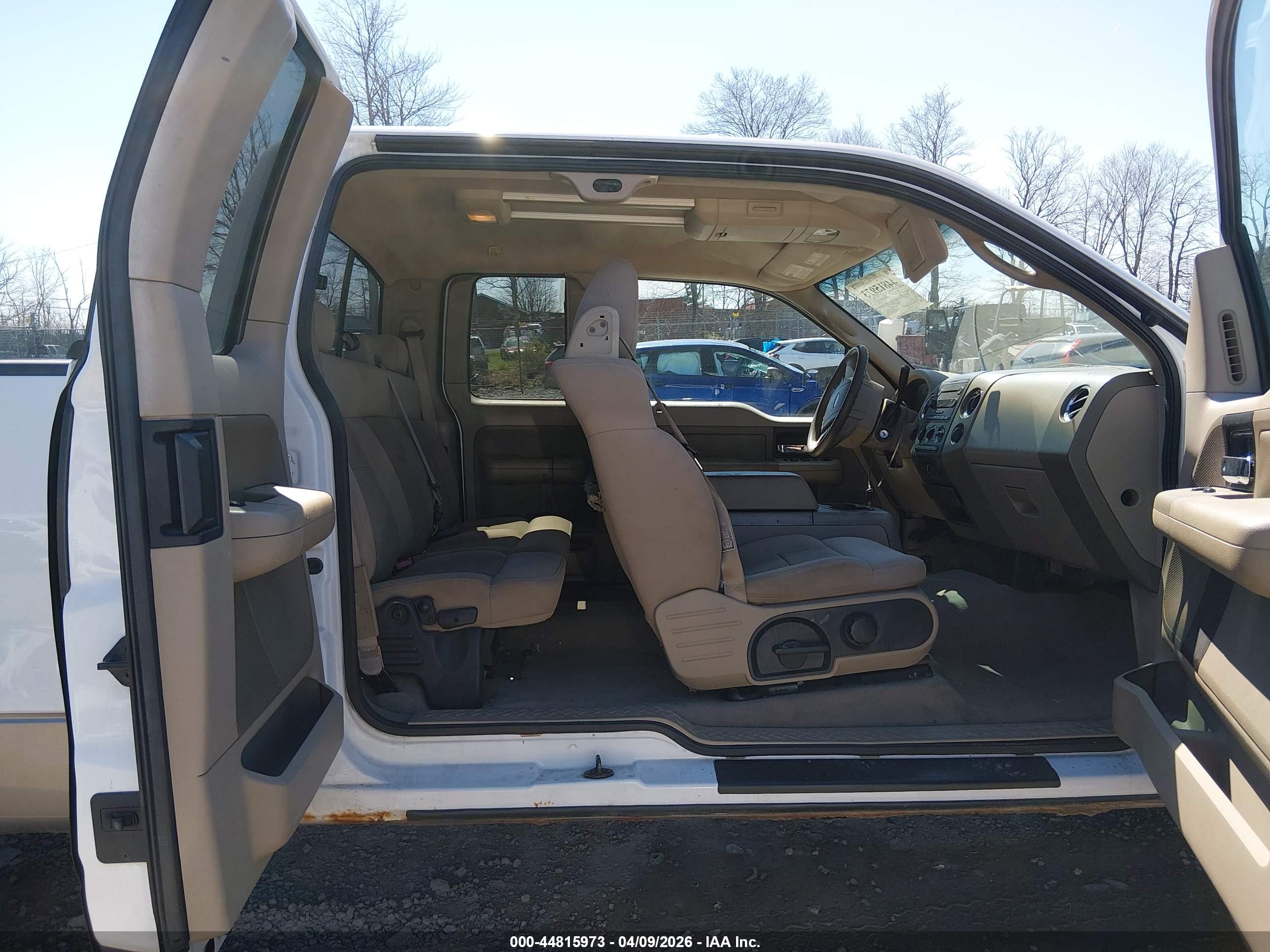 FORD F-150 image 8