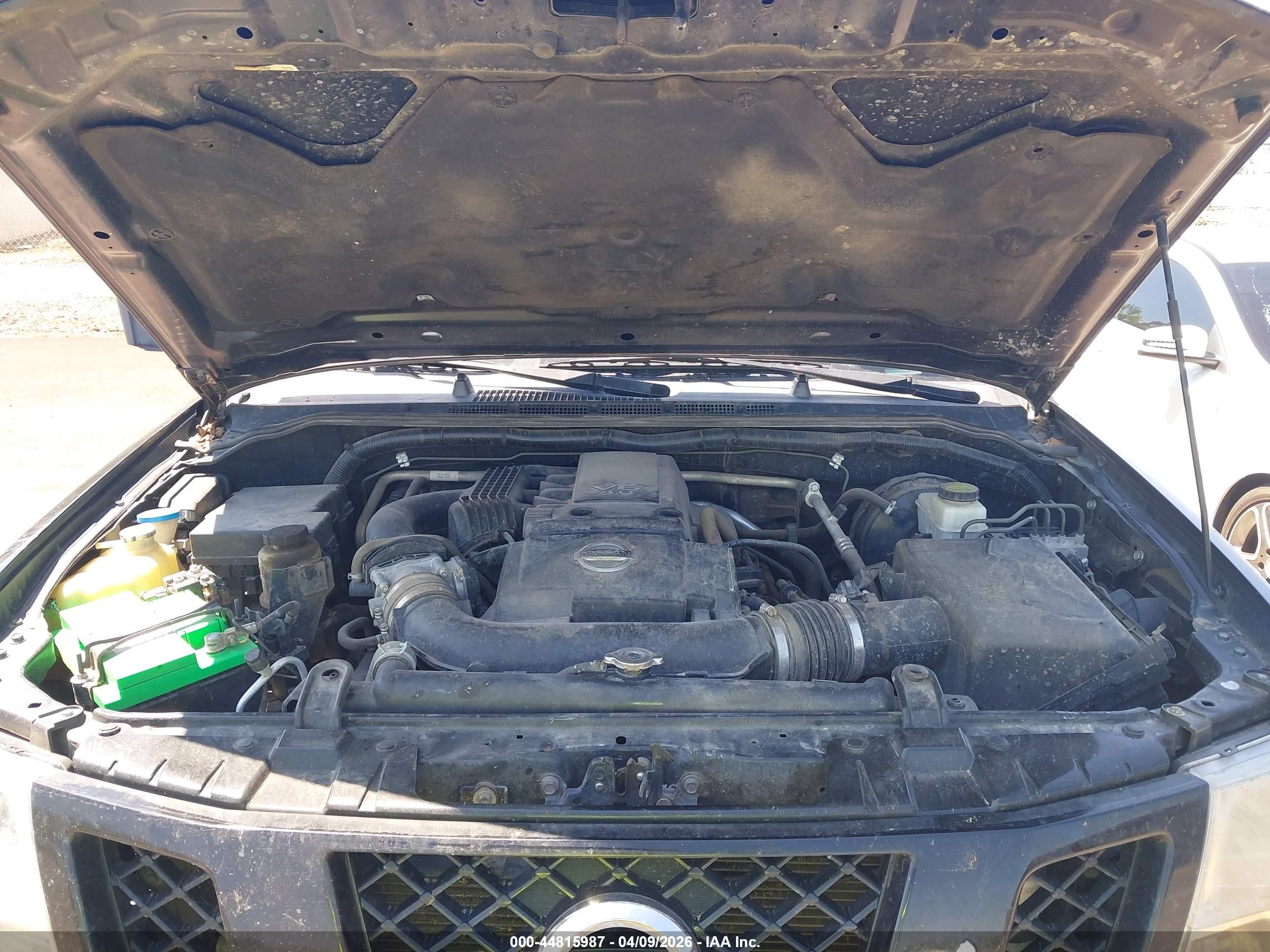 NISSAN FRONTIER image 10