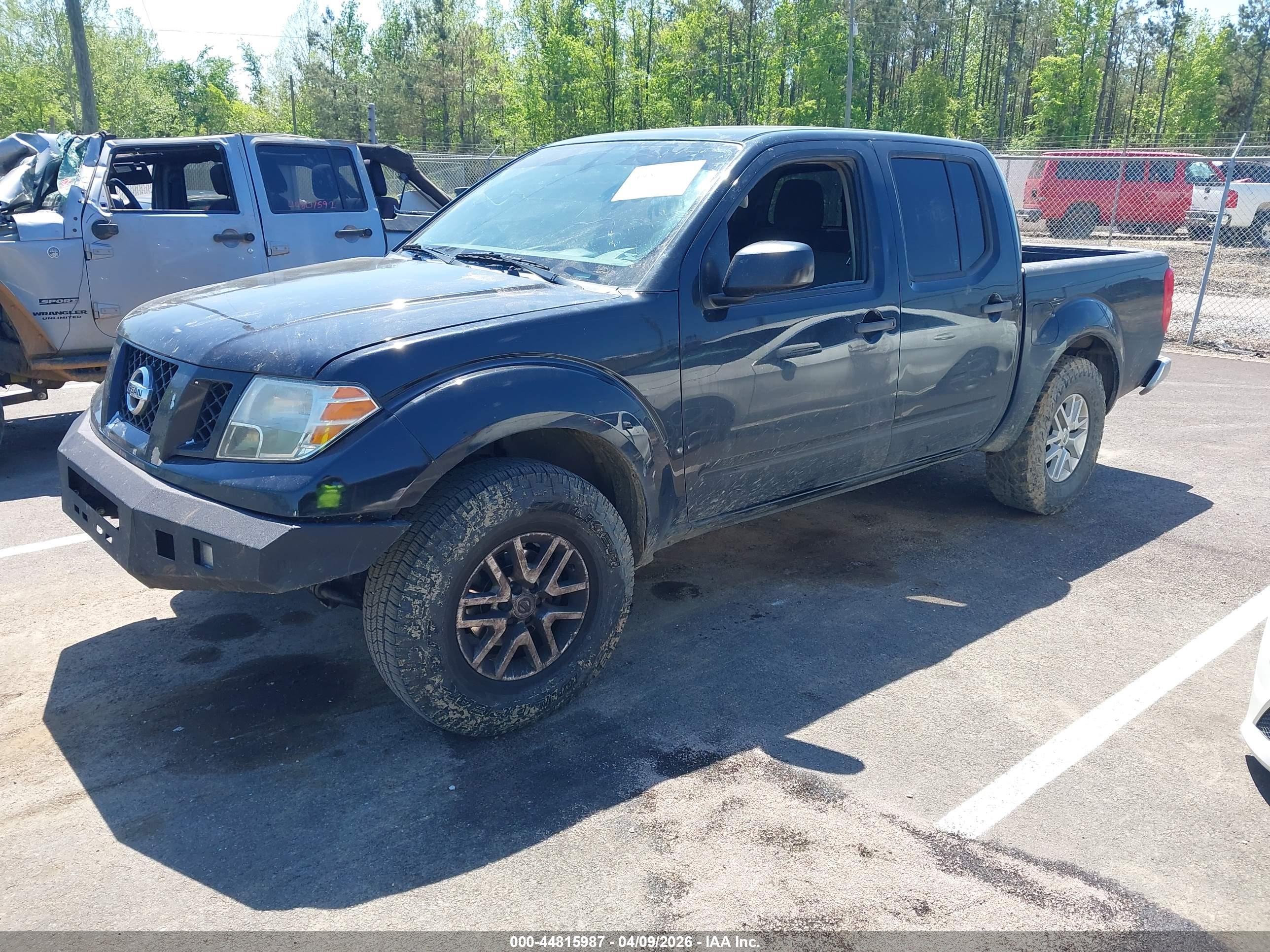 NISSAN FRONTIER image 2