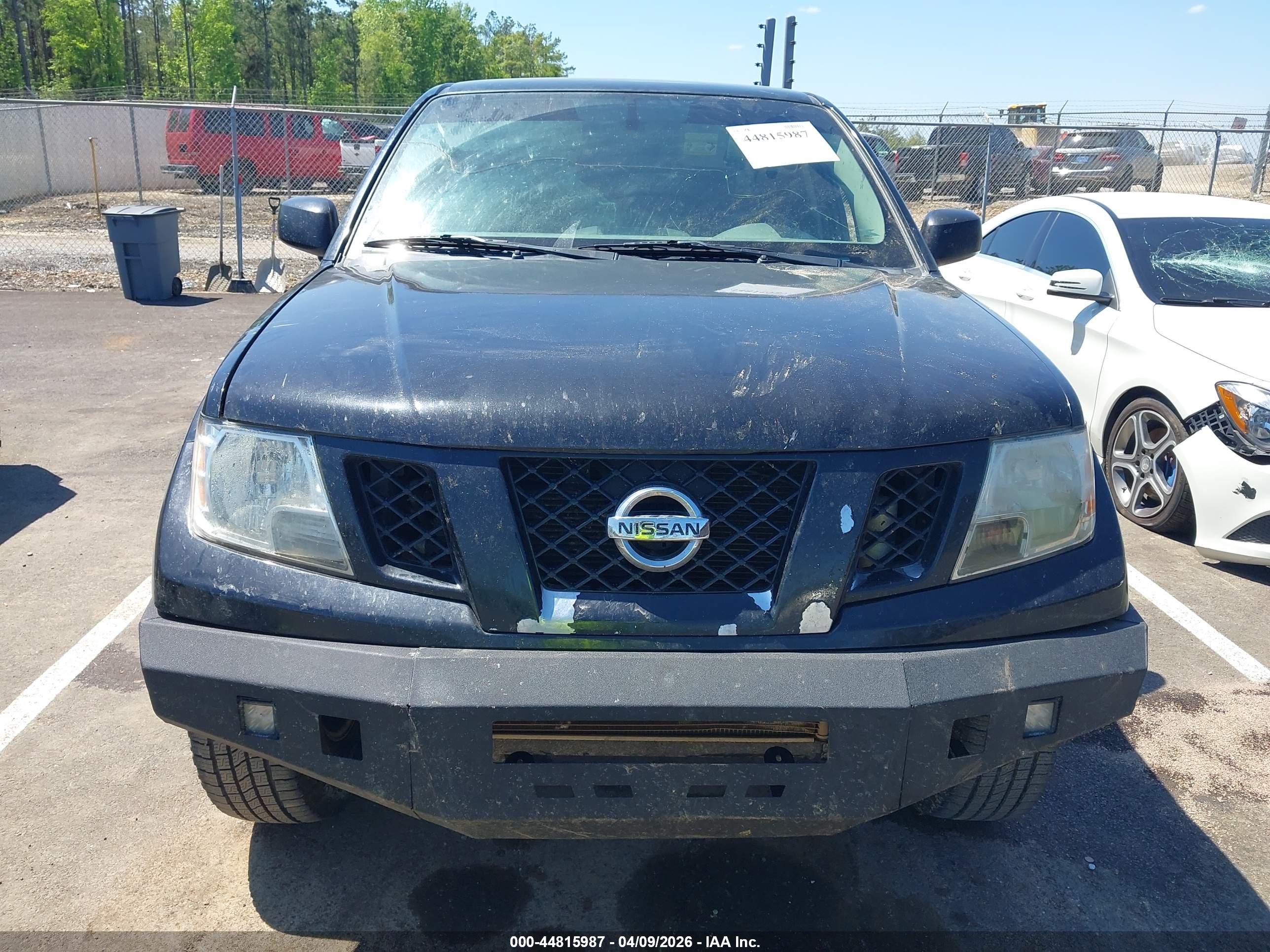 NISSAN FRONTIER image 6