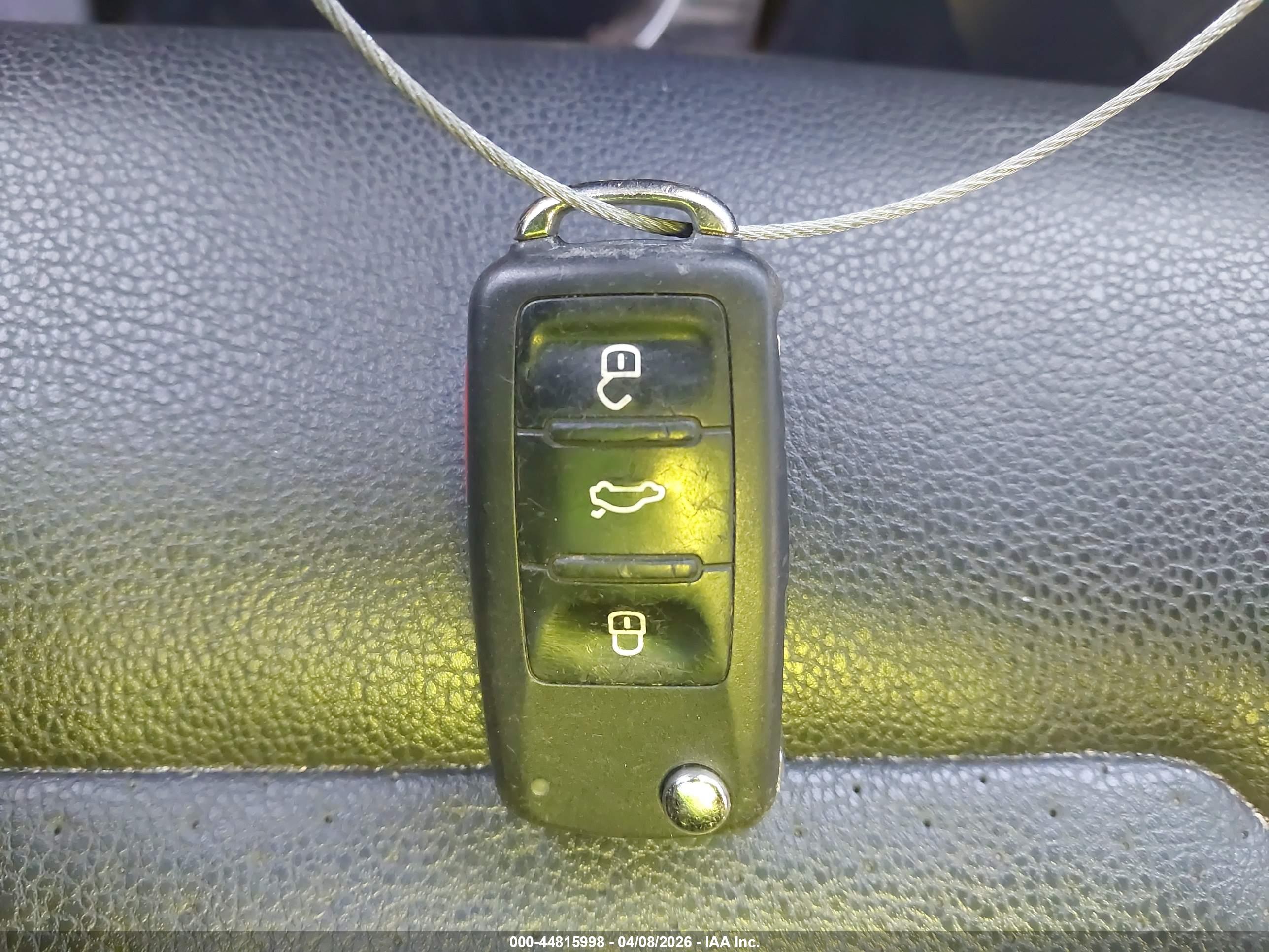 VOLKSWAGEN JETTA image 11