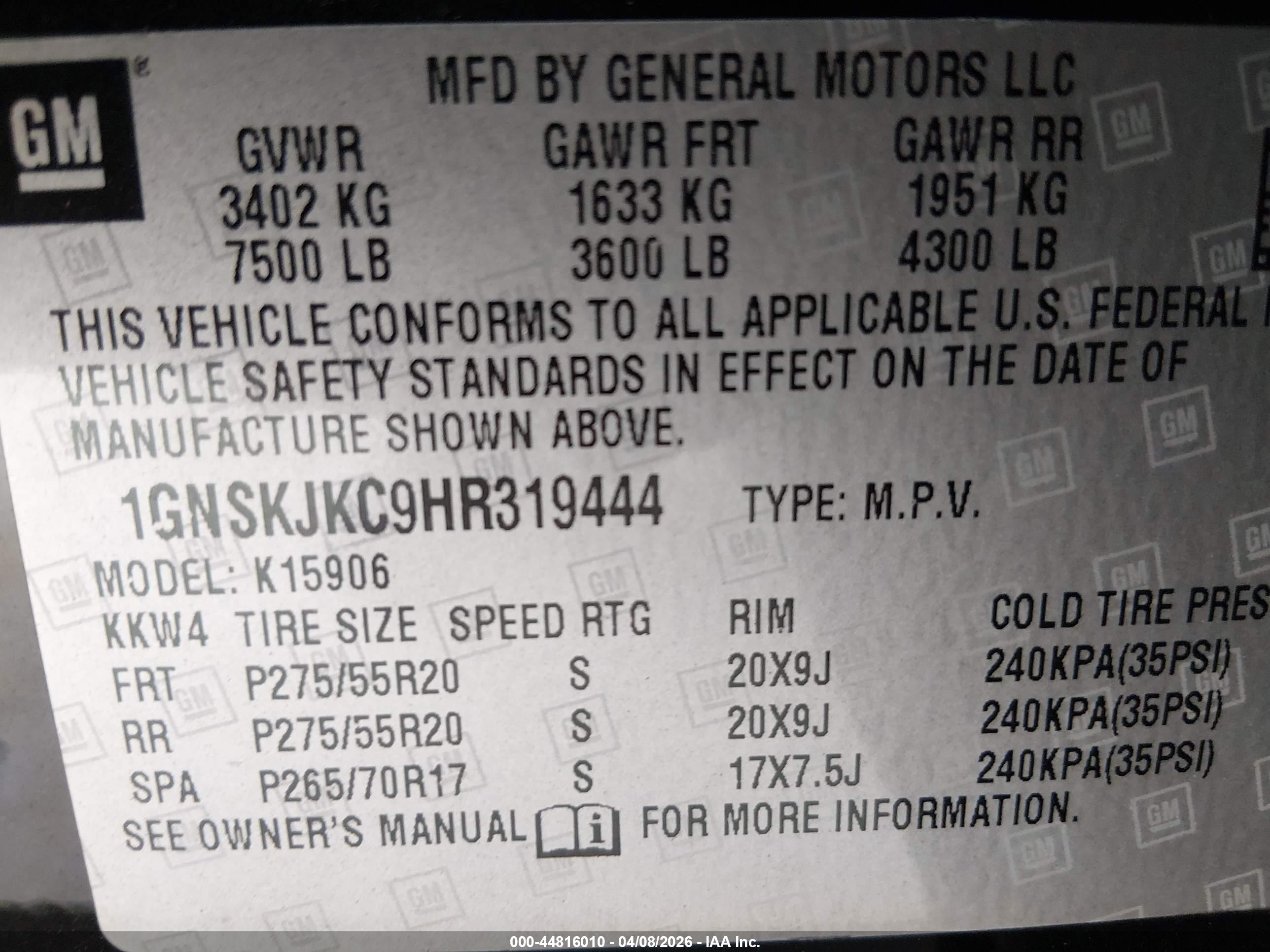 CHEVROLET SUBURBAN image 9