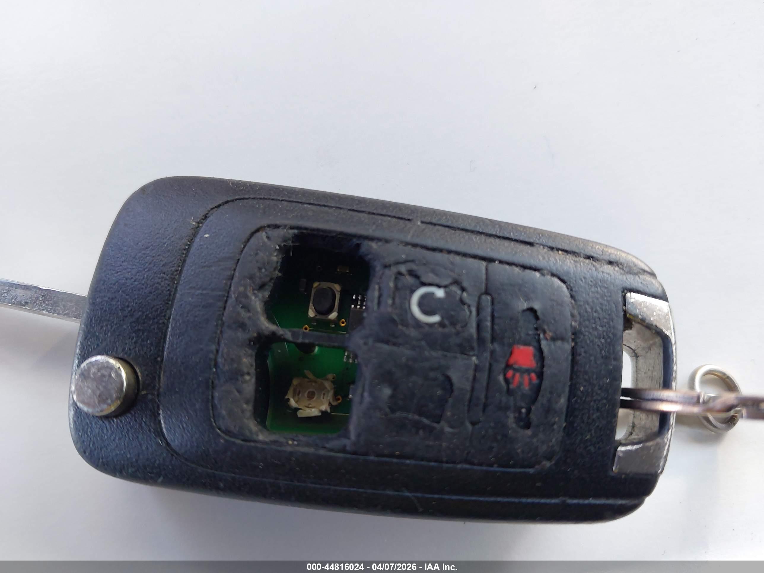 CHEVROLET EQUINOX image 11