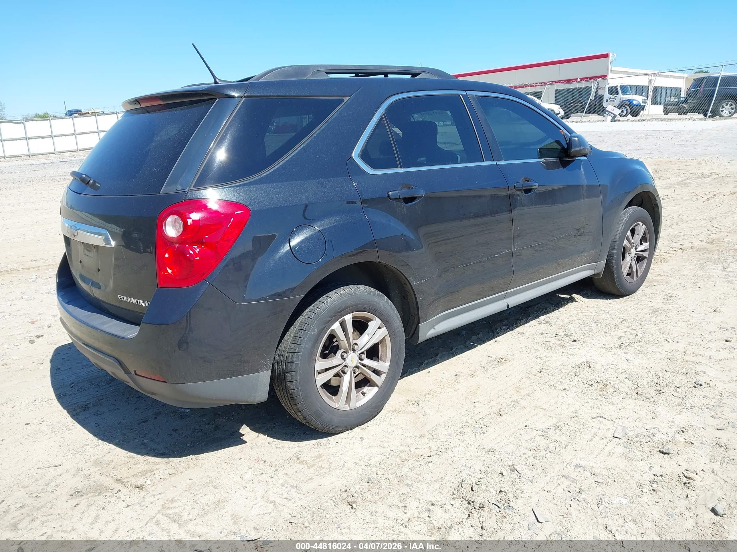 CHEVROLET EQUINOX image 4