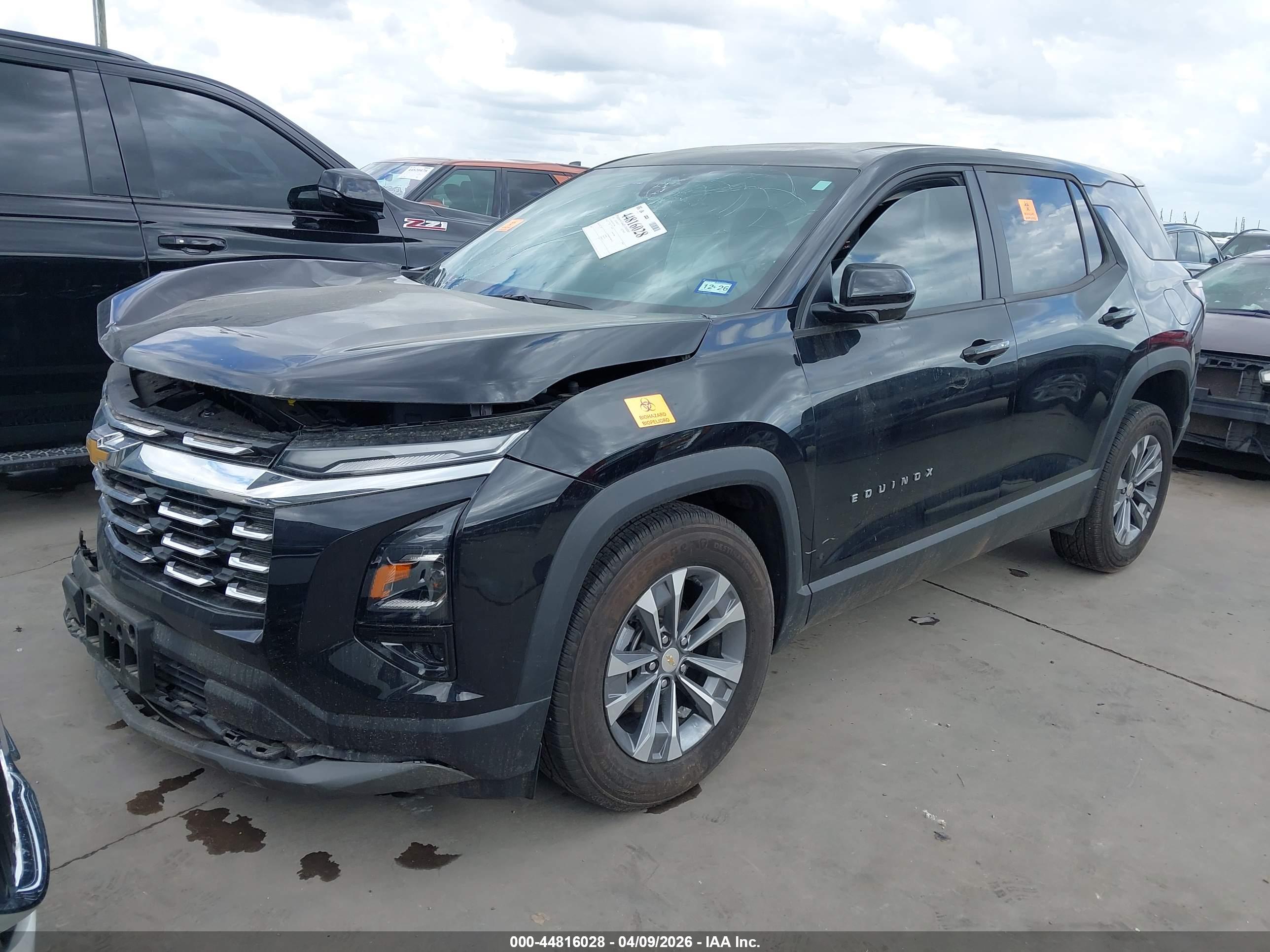 CHEVROLET EQUINOX image 2