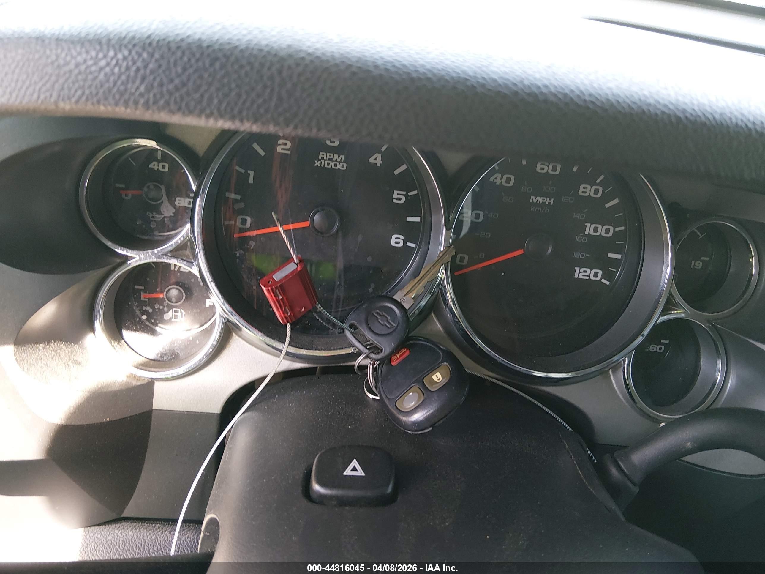 CHEVROLET SILVERADO image 11