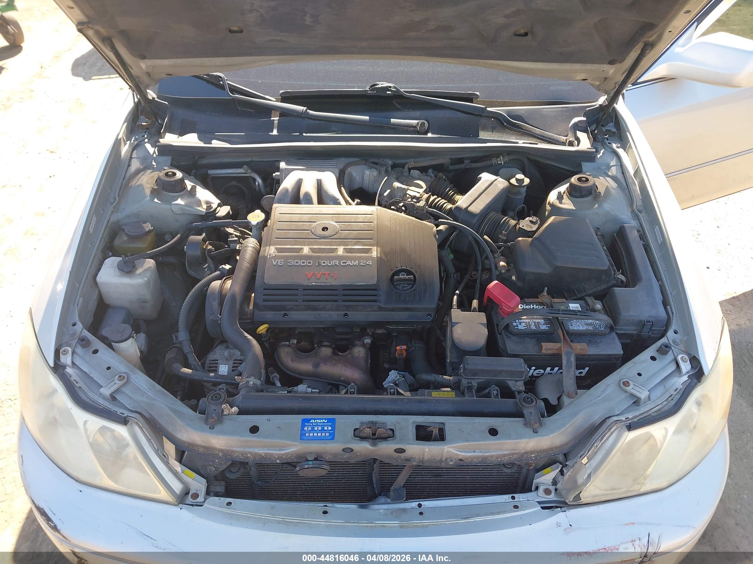 TOYOTA AVALON image 10