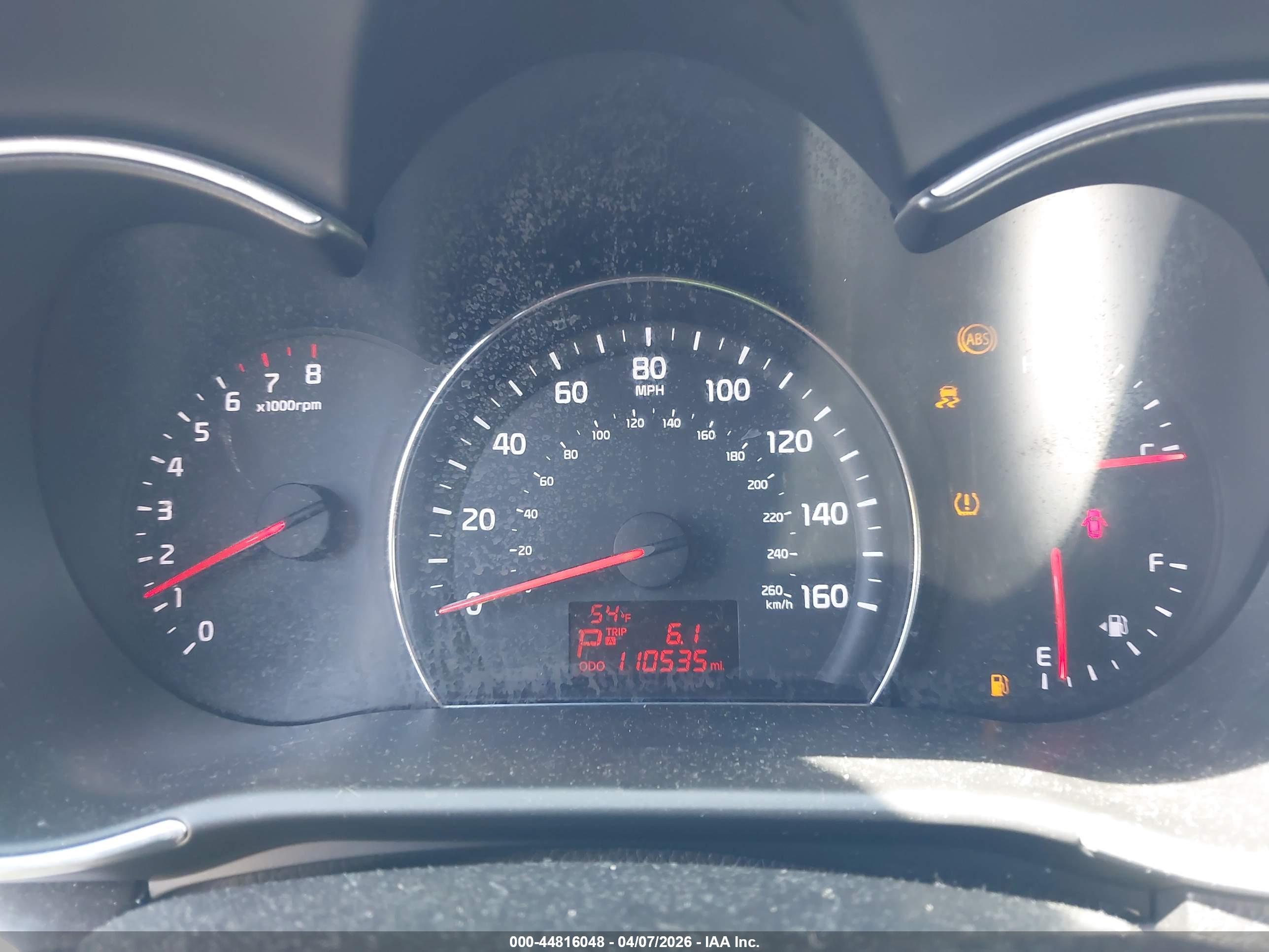 KIA SORENTO image 7