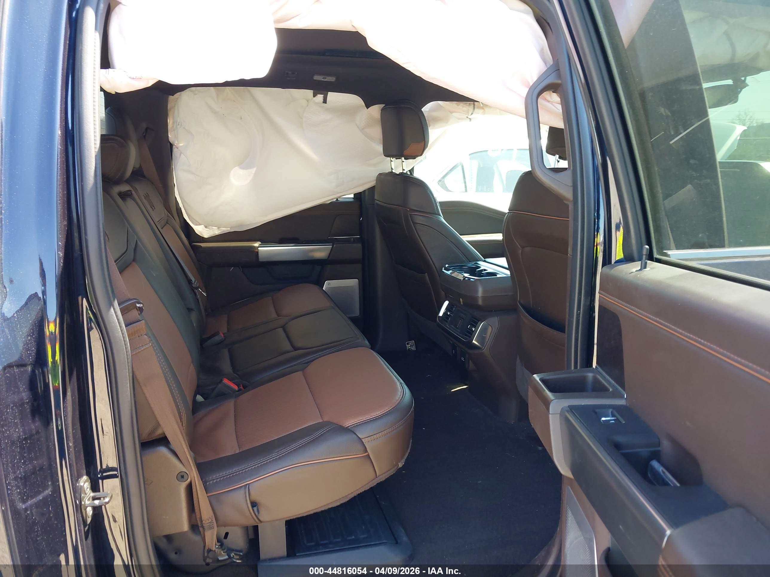 FORD F-150 image 8